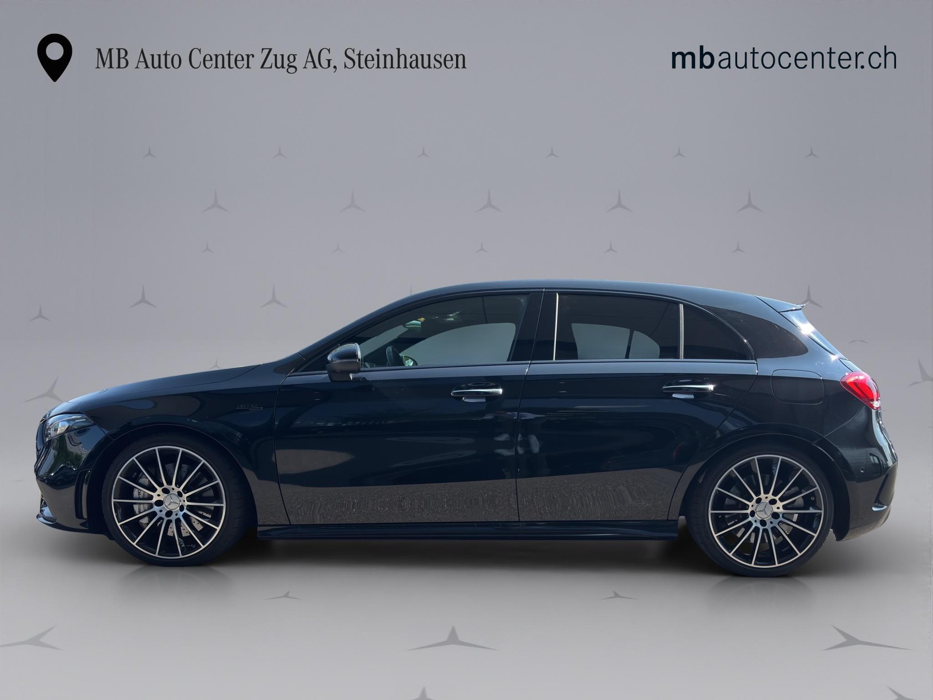 MERCEDES-BENZ A 35 AMG 4matic-image-1