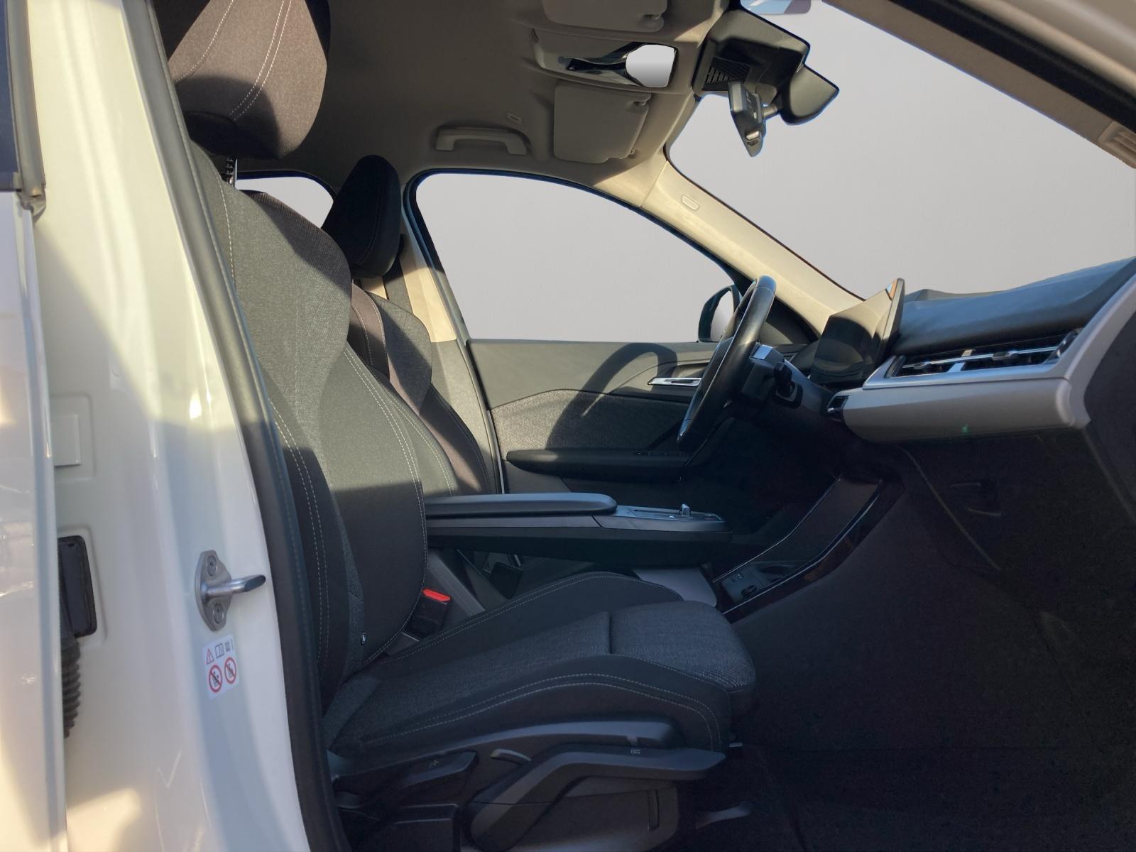 BMW X1 20d xDrive-image-10