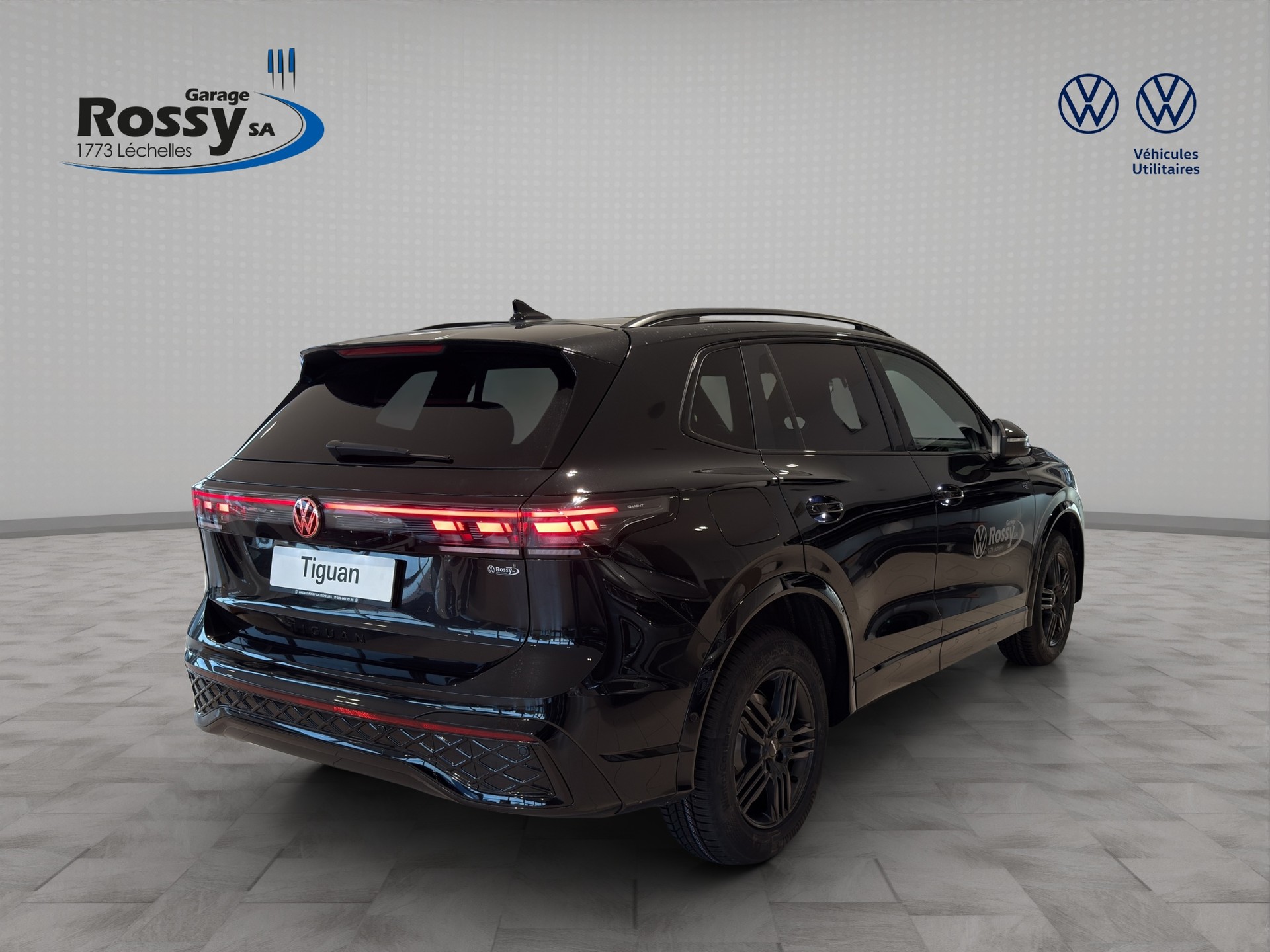 VW Tiguan 2.0 TSI DSG R-Line 4Motion-image-5