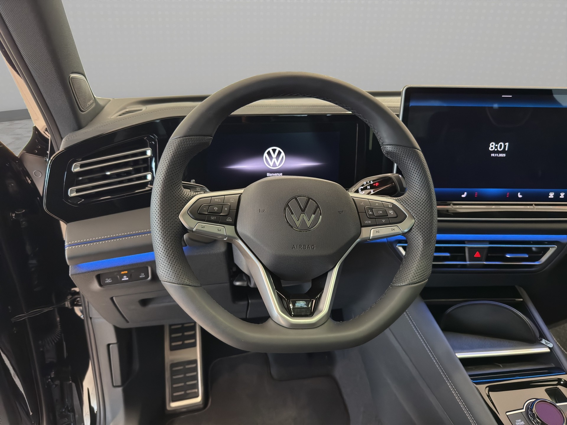 VW Tiguan 2.0 TSI DSG R-Line 4Motion-image-9