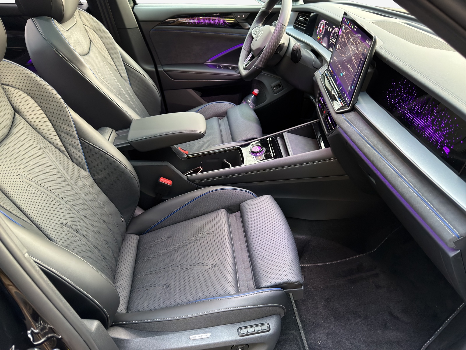 VW Tayron 2.0 TSI R-Line DSG 4Motion-image-15