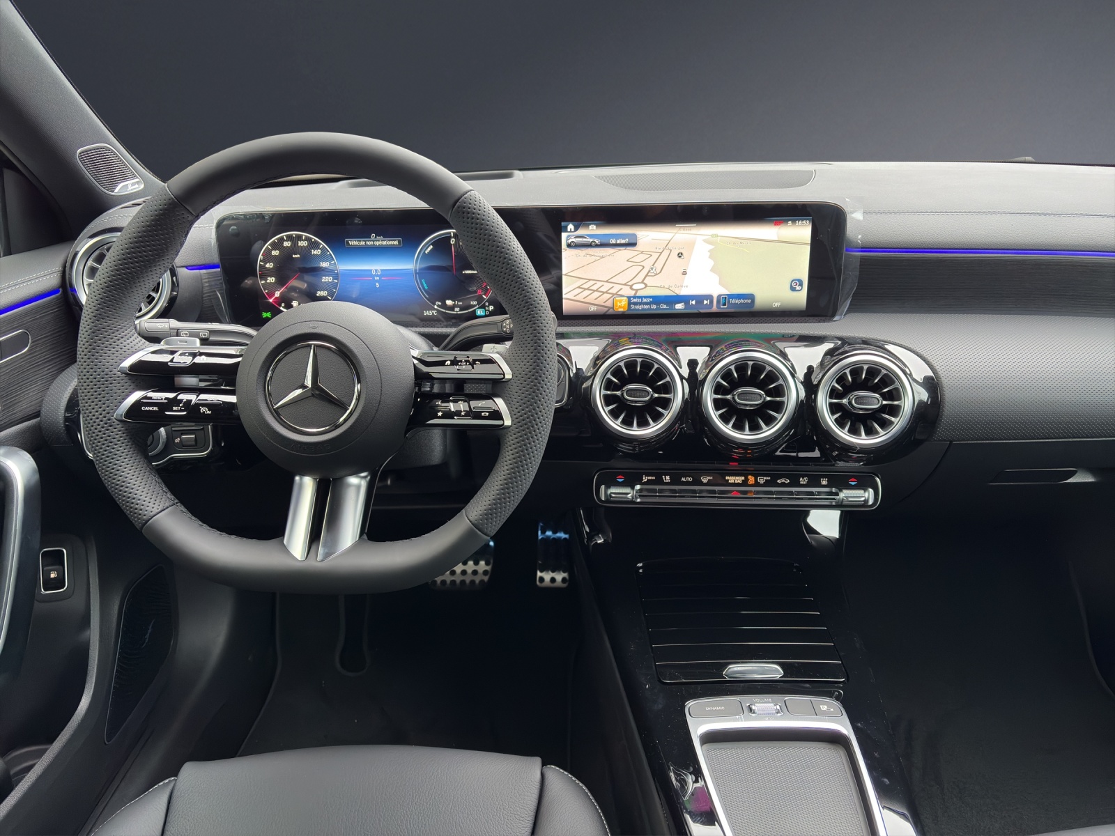 MERCEDES-BENZ A 250 e EQ Star 8G-DCT-image-11