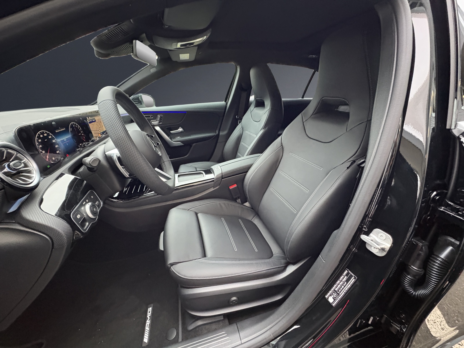 MERCEDES-BENZ A 250 e EQ Star 8G-DCT-image-8