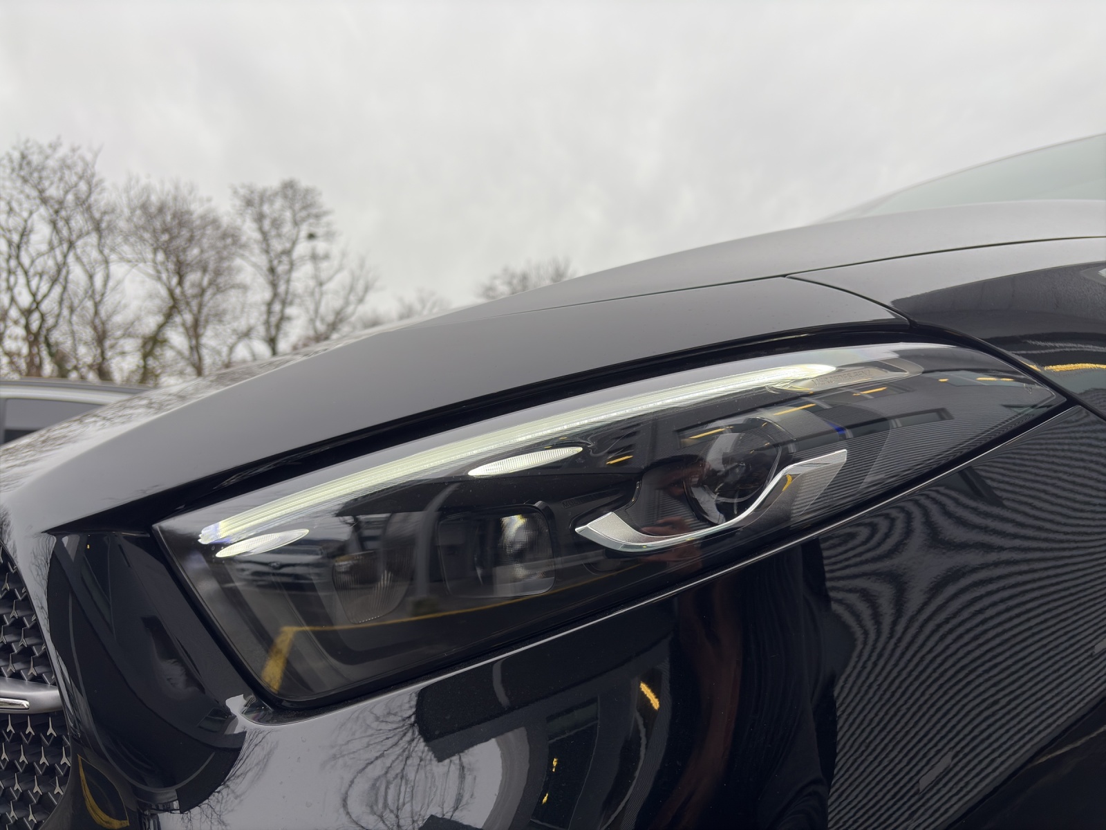MERCEDES-BENZ A 250 e EQ Star 8G-DCT-image-5