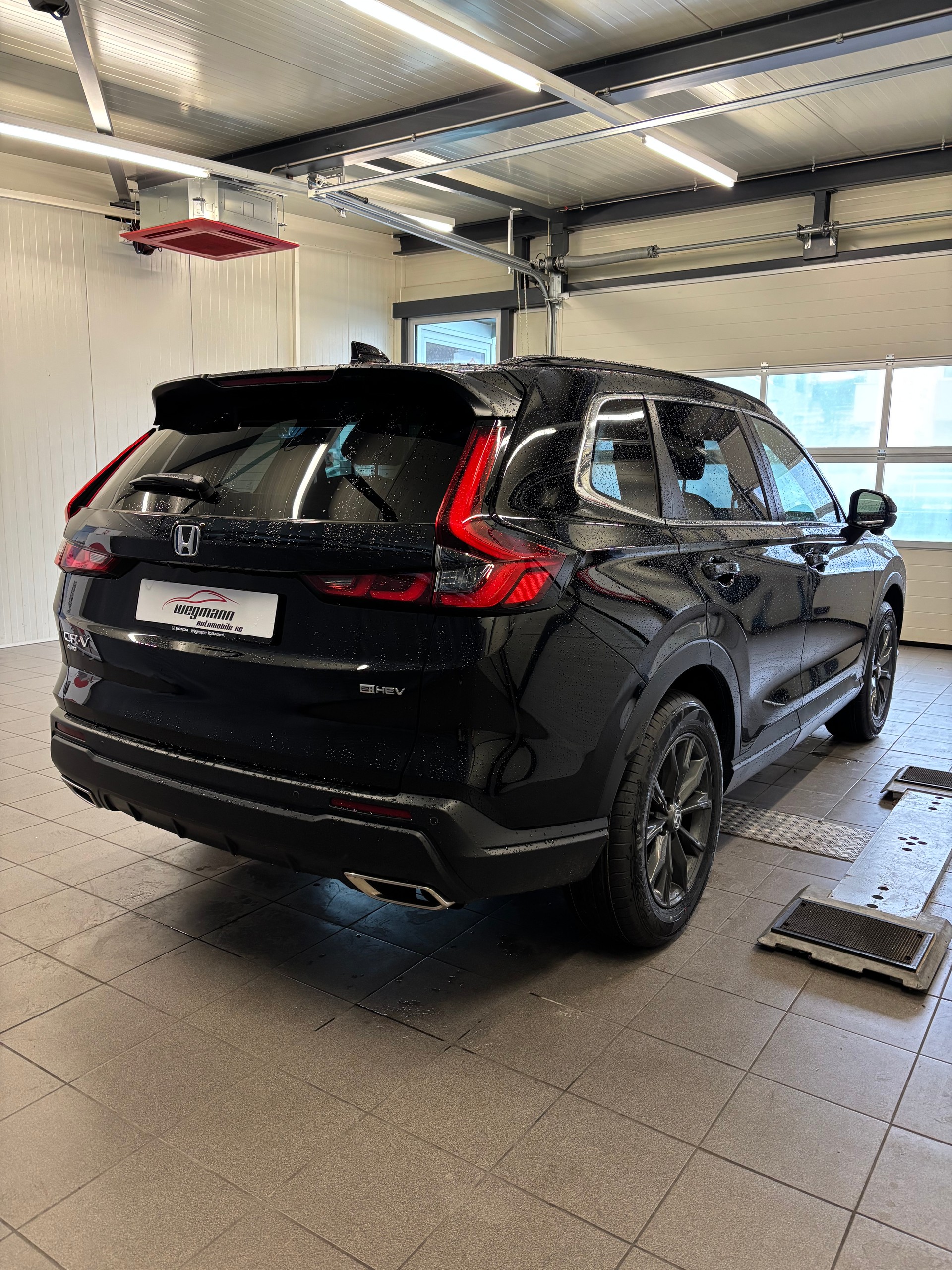 HONDA CR-V 2.0i MMD Hybrid Advance 4WD Automatic-image-3