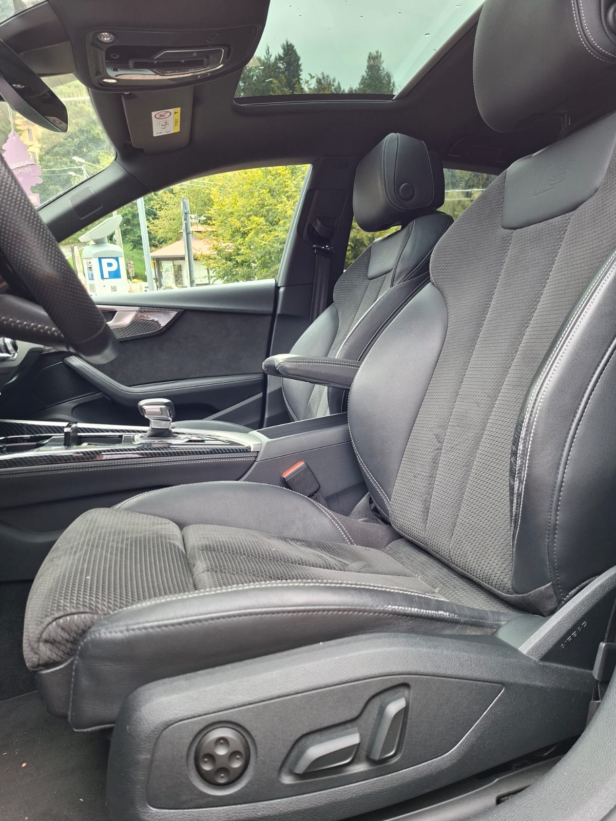 AUDI A5 Sportback 45 TFSI S-tronic Sport quattro-image-15
