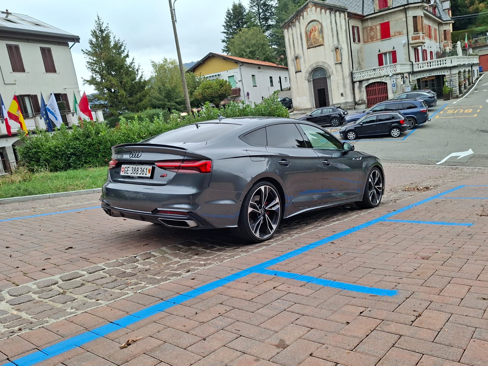 AUDI A5 Sportback 45 TFSI S-tronic Sport quattro-image-4