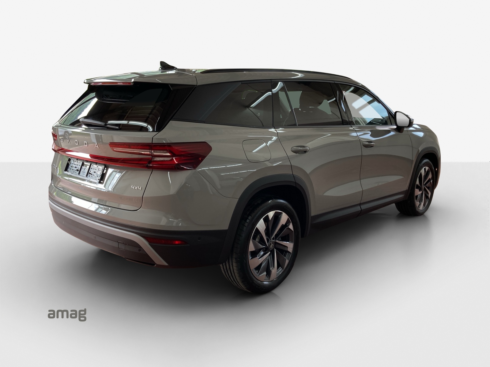 SKODA Kodiaq 2.0 TSI Dynamic 4x4-image-3