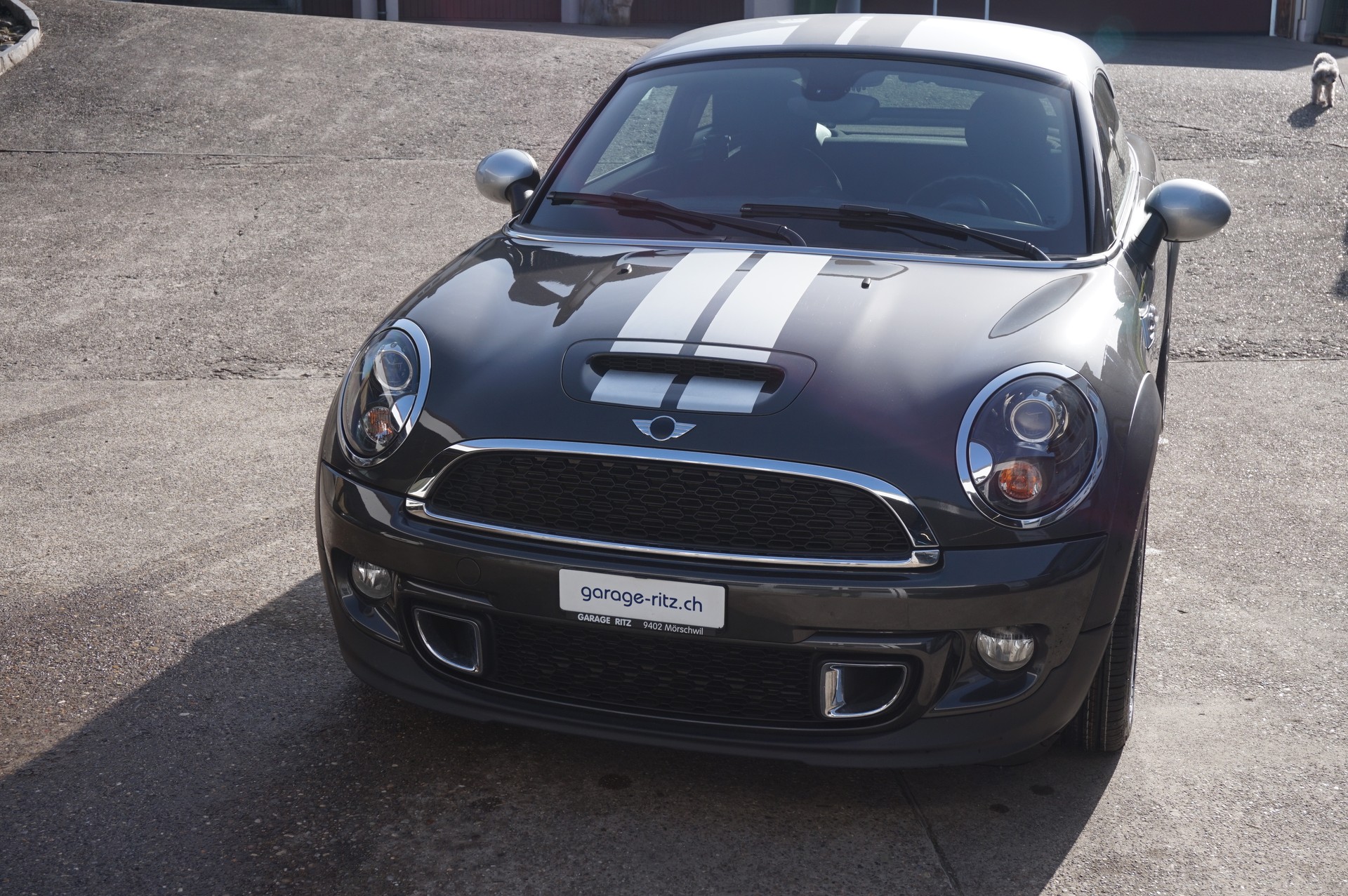 MINI Cooper S Coupé-image-1