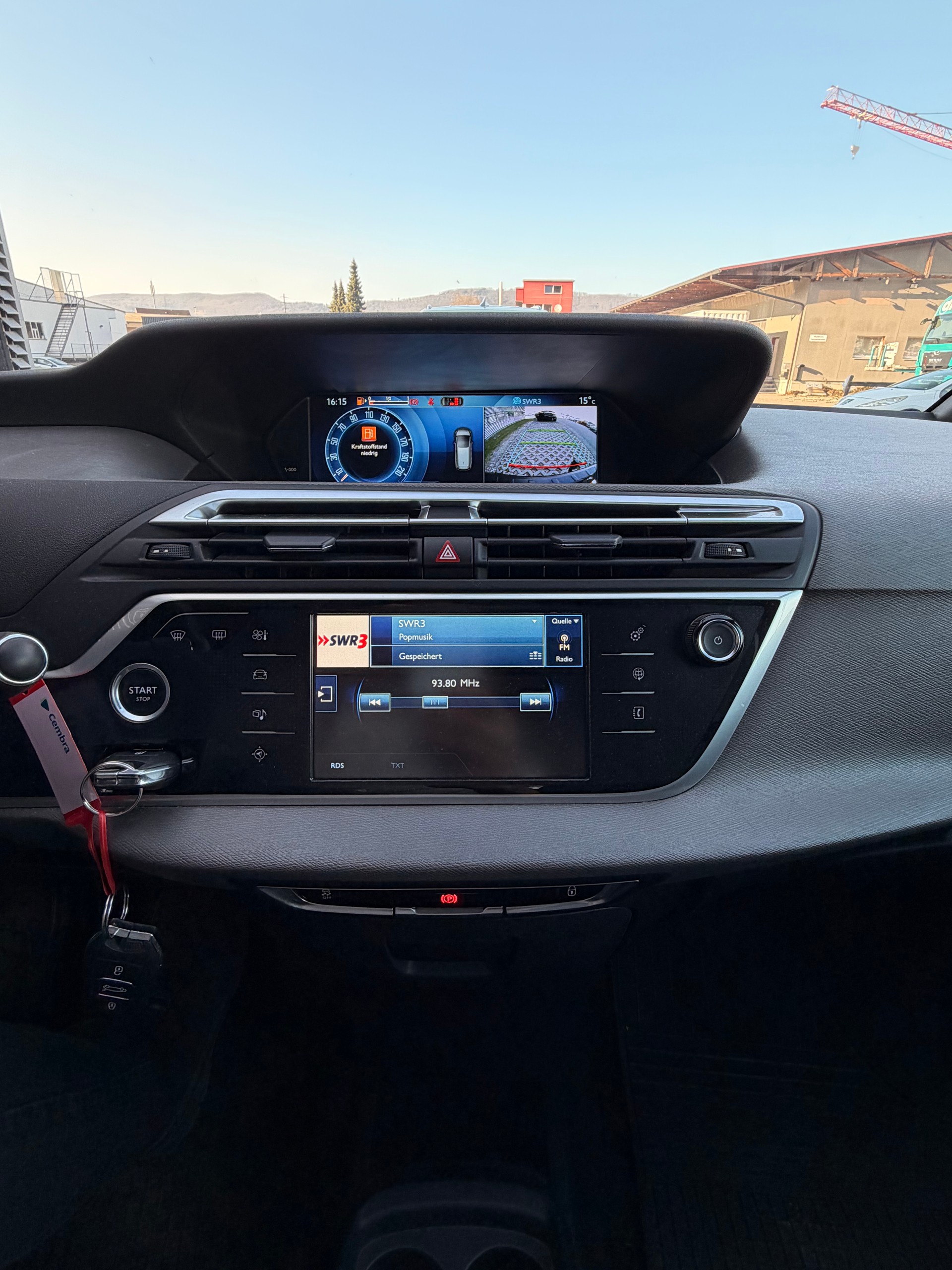 CITROEN Grand C4 Picasso 1.6 e-HDi Exclusive EGS6-image-13