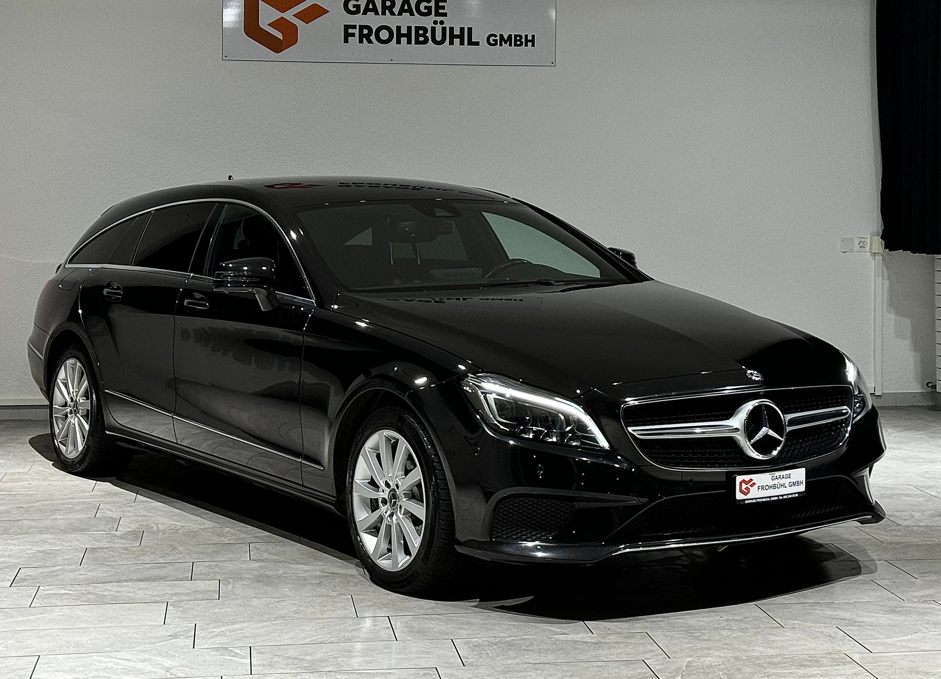 MERCEDES-BENZ CLS Shooting Brake 250 BlueTEC 4Matic 7G-Tronic-image-2