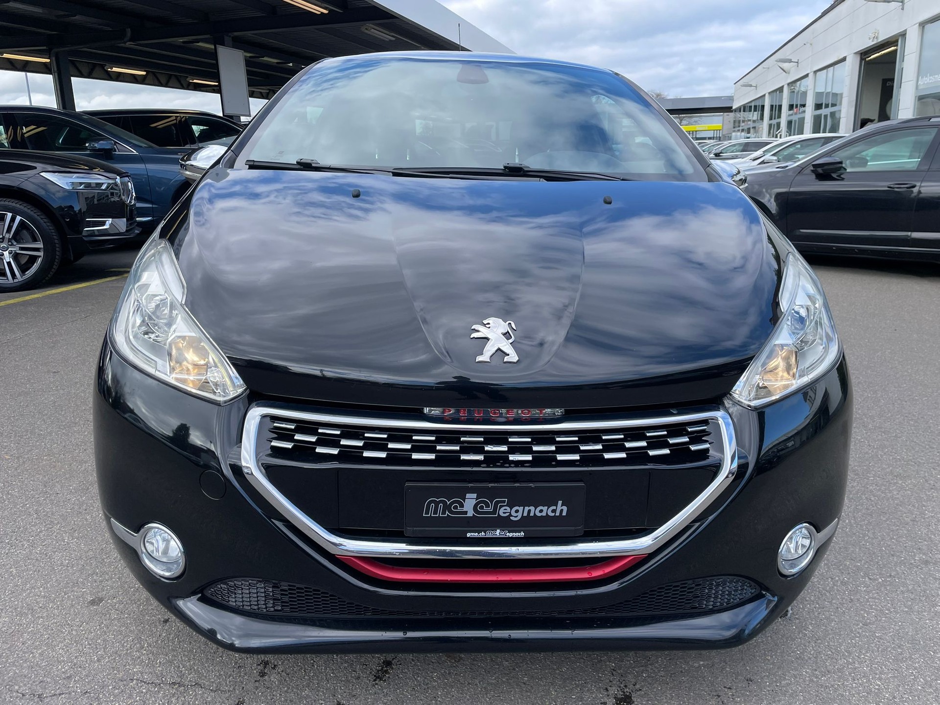 PEUGEOT 208 1.6 Turbo GTi-image-2