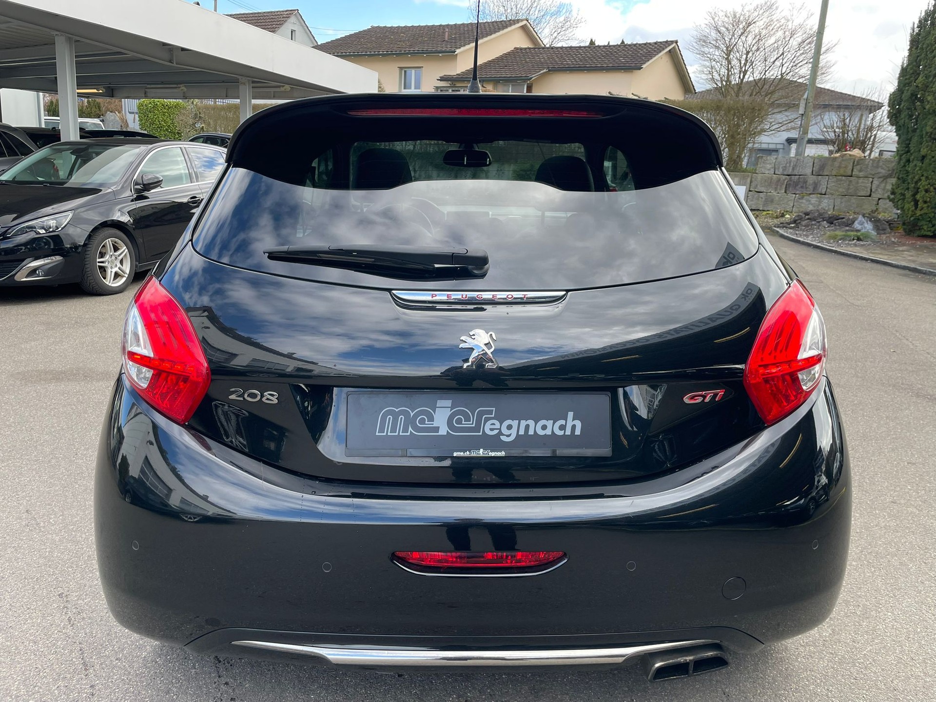 PEUGEOT 208 1.6 Turbo GTi-image-7