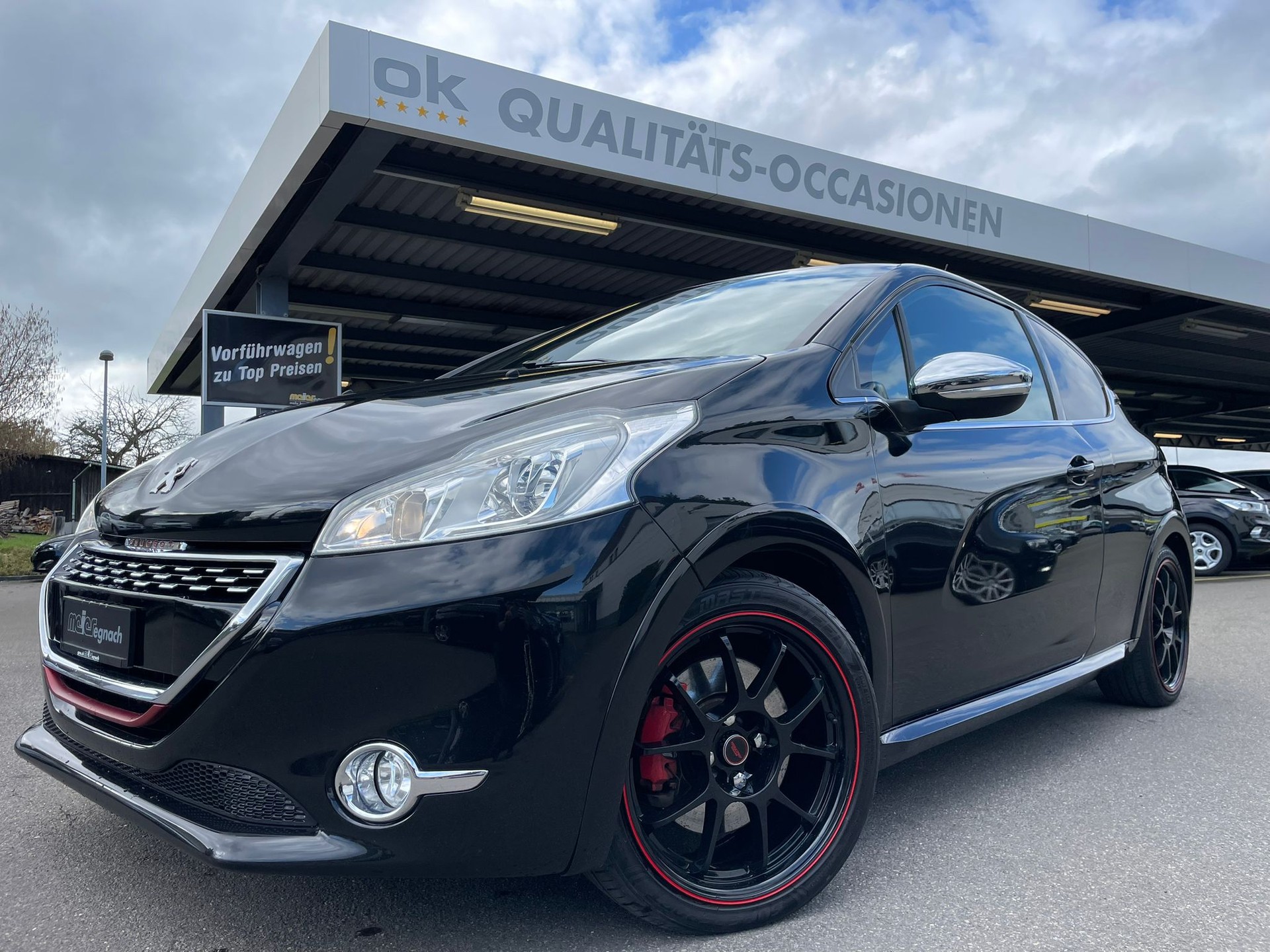 PEUGEOT 208 1.6 Turbo GTi-image-0