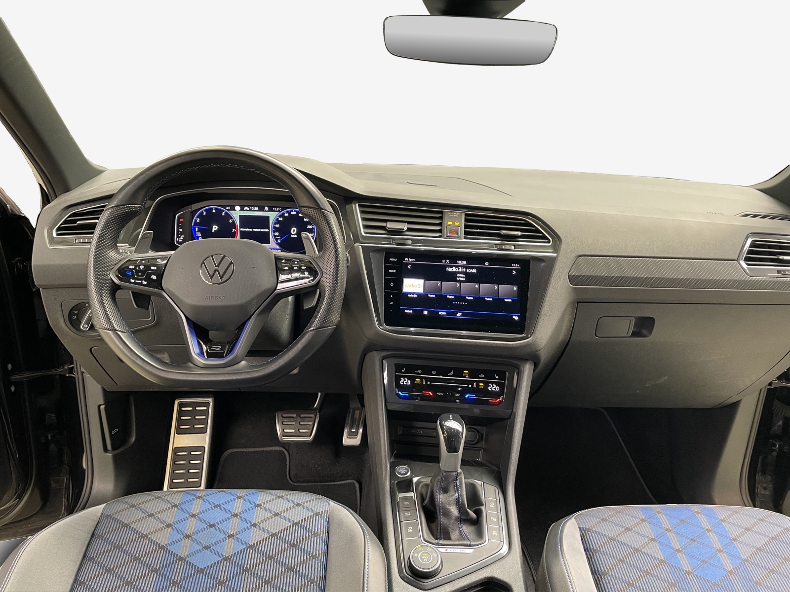 VW Tiguan 2.0TSI R 4Motion DSG-image-8