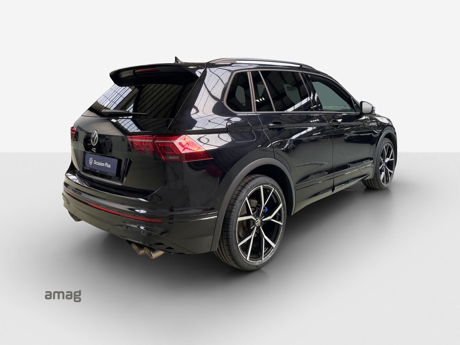 VW Tiguan 2.0TSI R 4Motion DSG-image-4