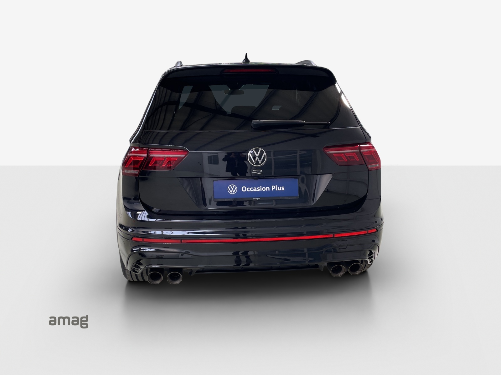 VW Tiguan 2.0TSI R 4Motion DSG-image-3