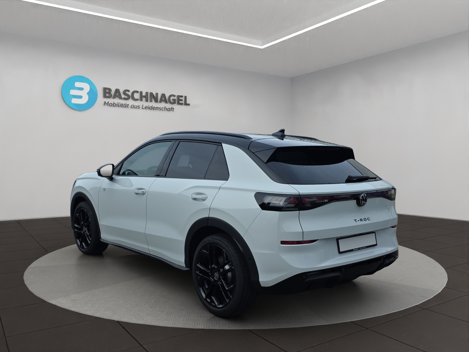 VW T-Roc 1.5 eTSI mHEV R-Line DSG-image-2