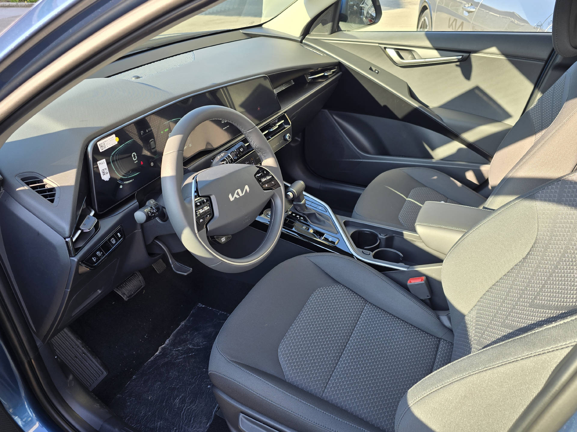KIA Niro 1.6 GDi Hybrid-image-5