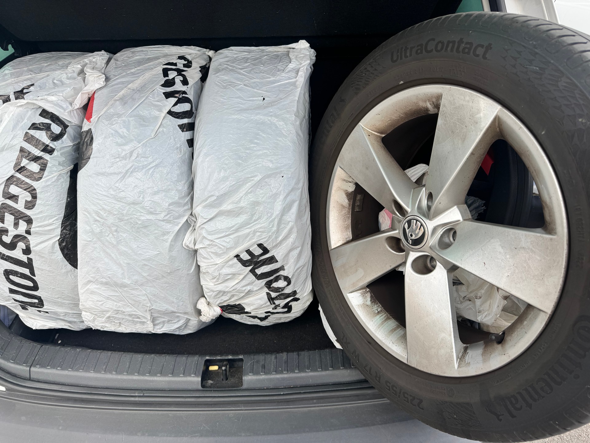 SKODA Karoq 2.0 TDI CR Ambition 4x4 DSG-image-11