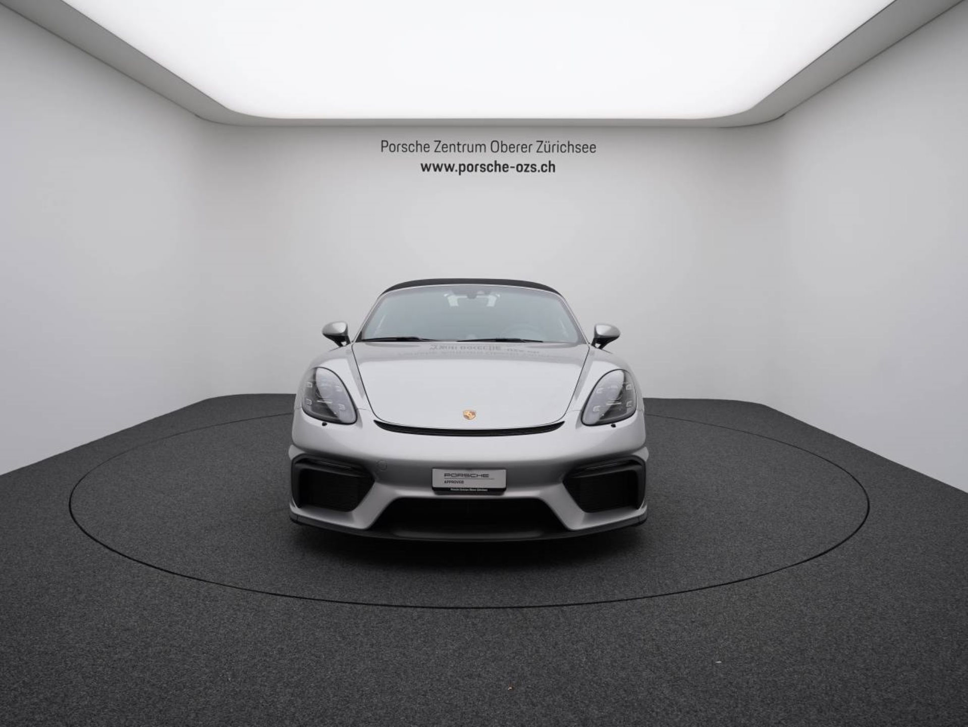 PORSCHE 718 Spyder-image-9