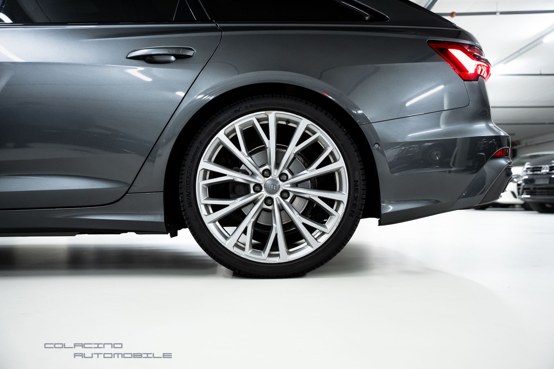 AUDI A6 Avant 40 TDI Sport quattro S-tronic-image-11