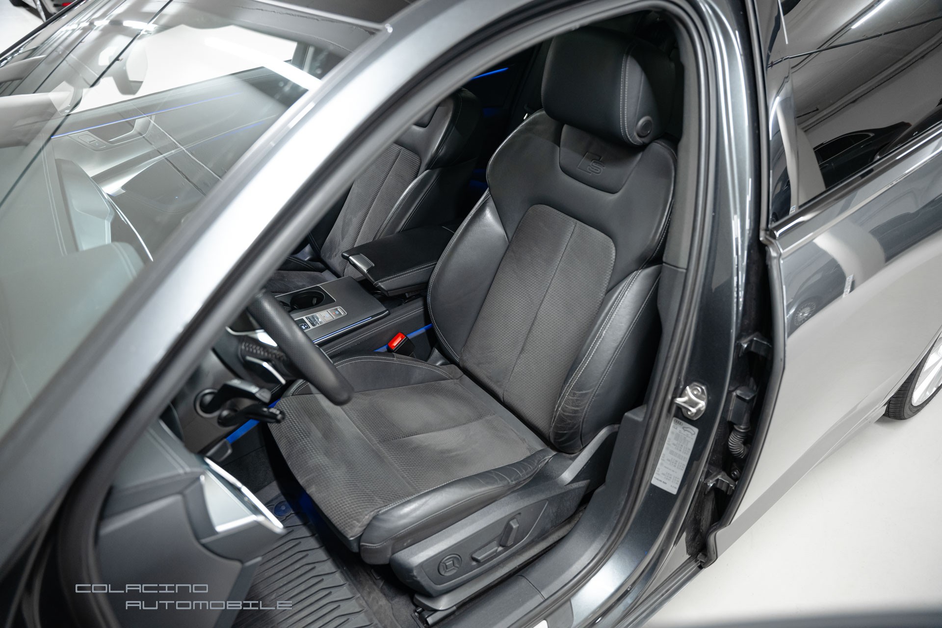 AUDI A6 Avant 40 TDI Sport quattro S-tronic-image-14