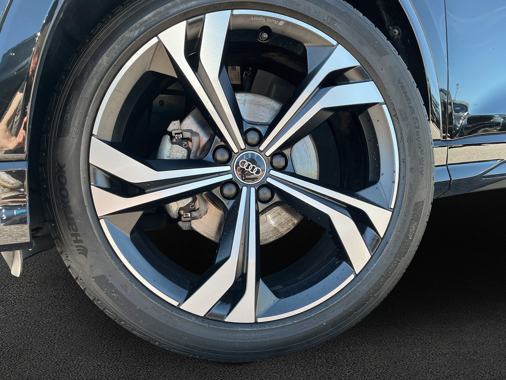 AUDI Q3 35 TFSI S line Attraction S-tronic-image-8