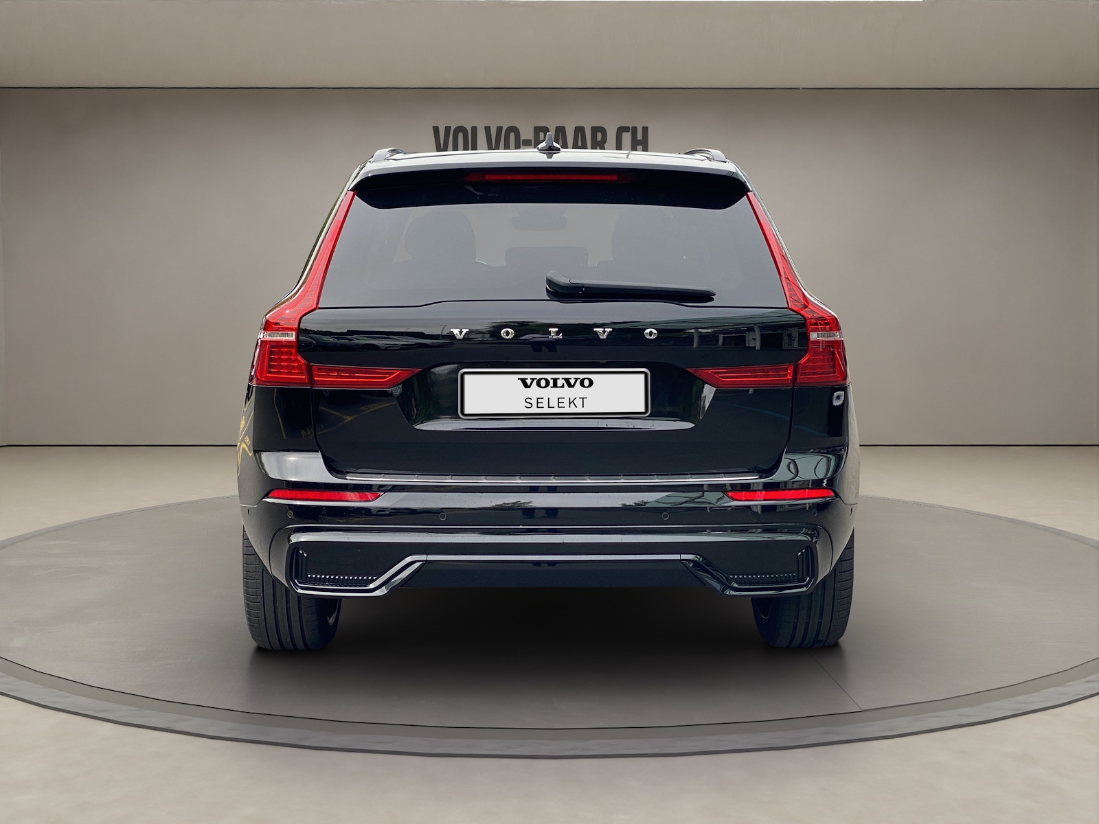 VOLVO XC60 2.0 B4 MH R-Design AWD-image-3