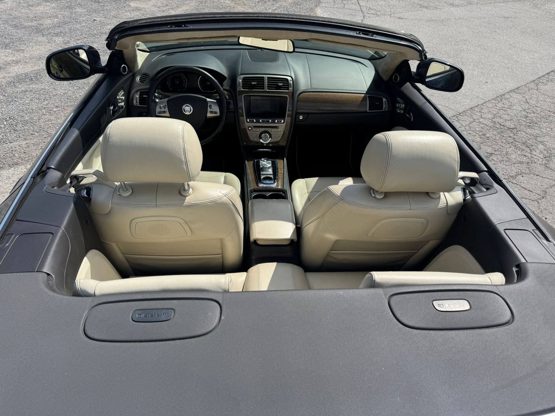 JAGUAR XKR 5.0 V8 SC Automatic-image-14