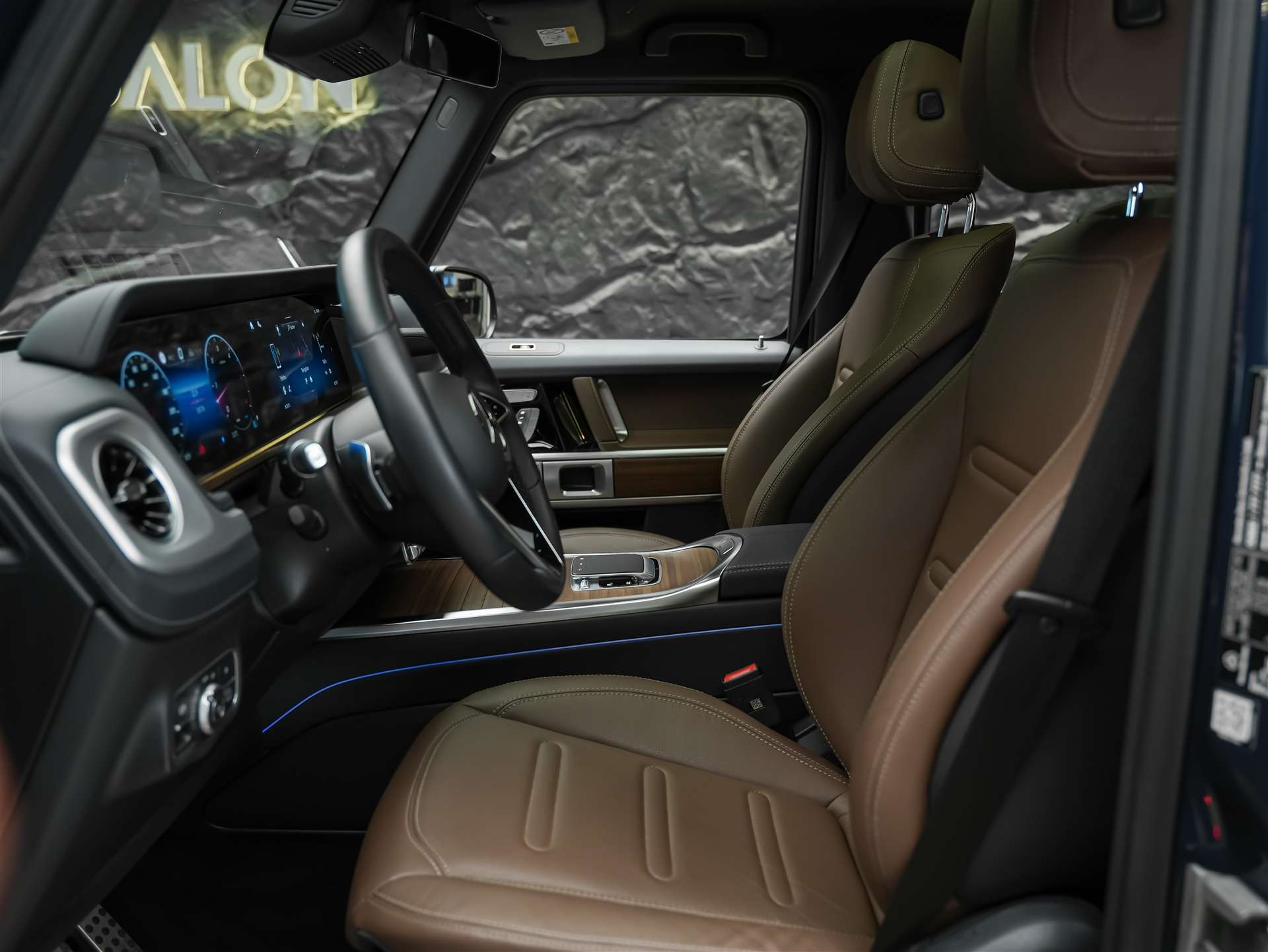 MERCEDES-BENZ G 450d 9G-Tronic *23" Felgen*Panorama*Exclusive Line* Standheizung*-image-8