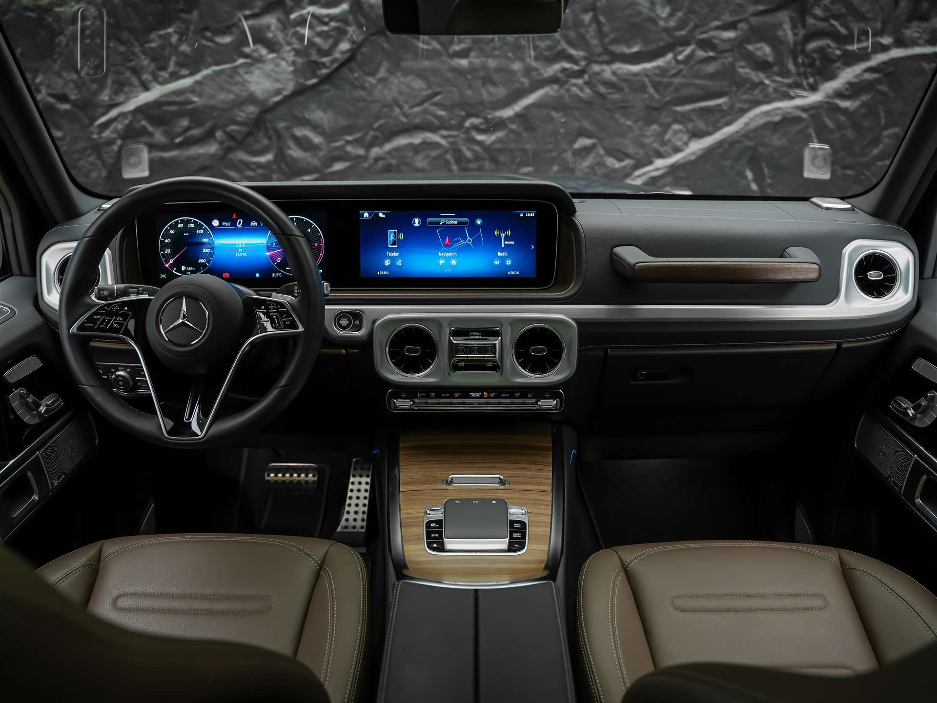 MERCEDES-BENZ G 450d 9G-Tronic *23" Felgen*Panorama*Exclusive Line* Standheizung*-image-26