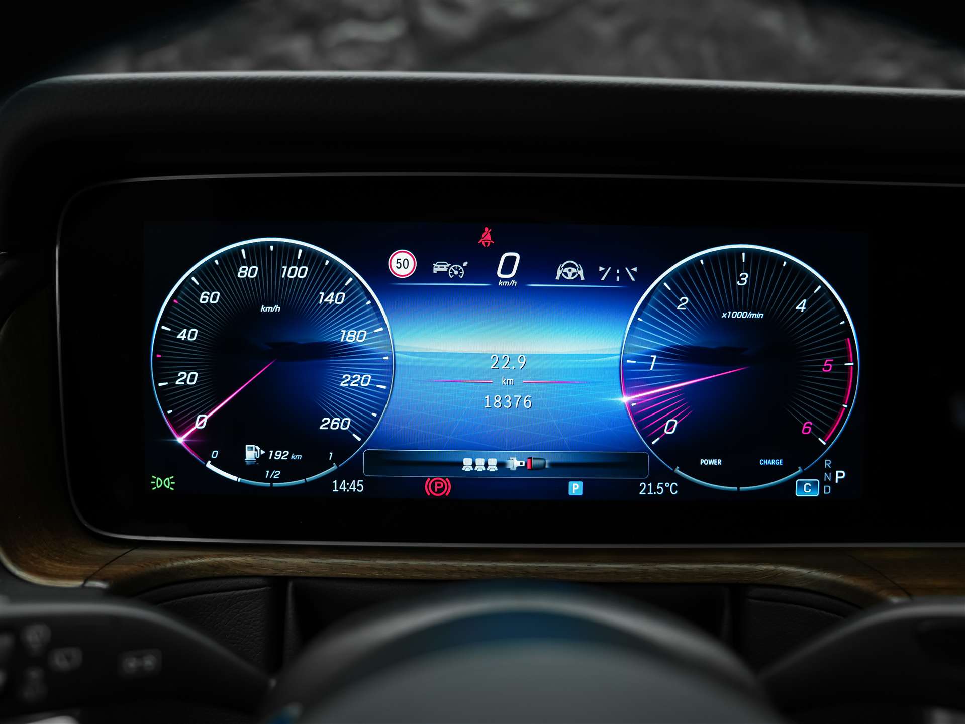 MERCEDES-BENZ G 450d 9G-Tronic *23" Felgen*Panorama*Exclusive Line* Standheizung*-image-33
