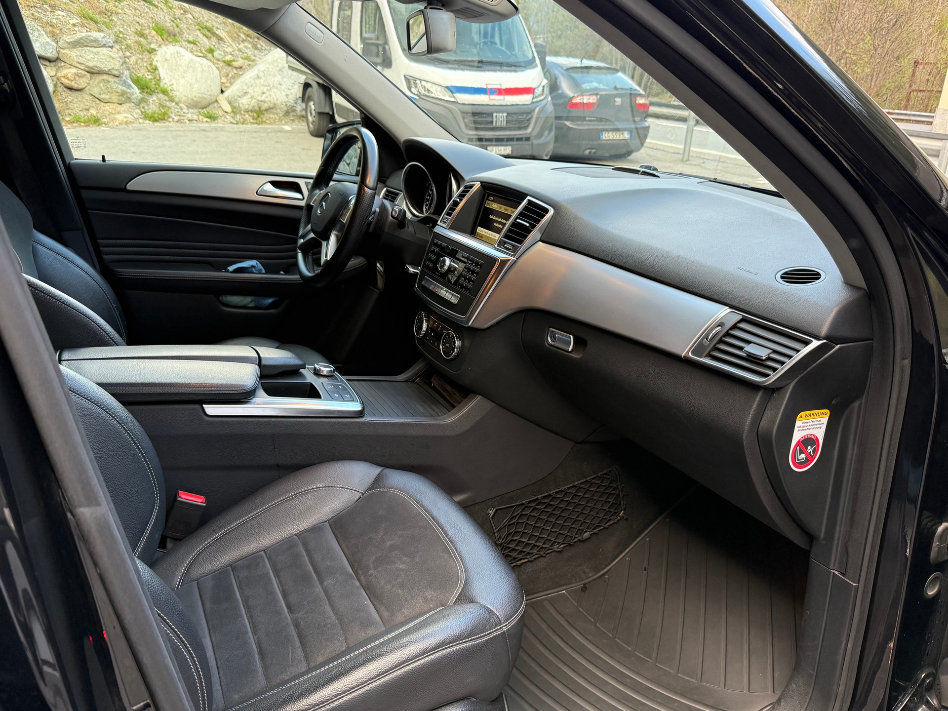 MERCEDES-BENZ ML 350 BlueTEC 4Matic 7G-Tronic-image-10