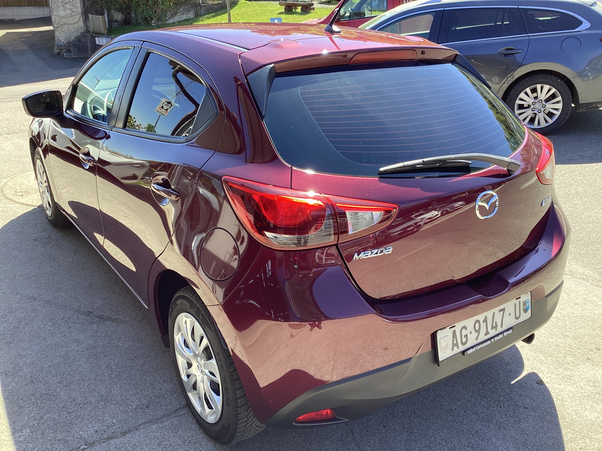 MAZDA 2 SKYACTIV-G 90 Ambition-image-3