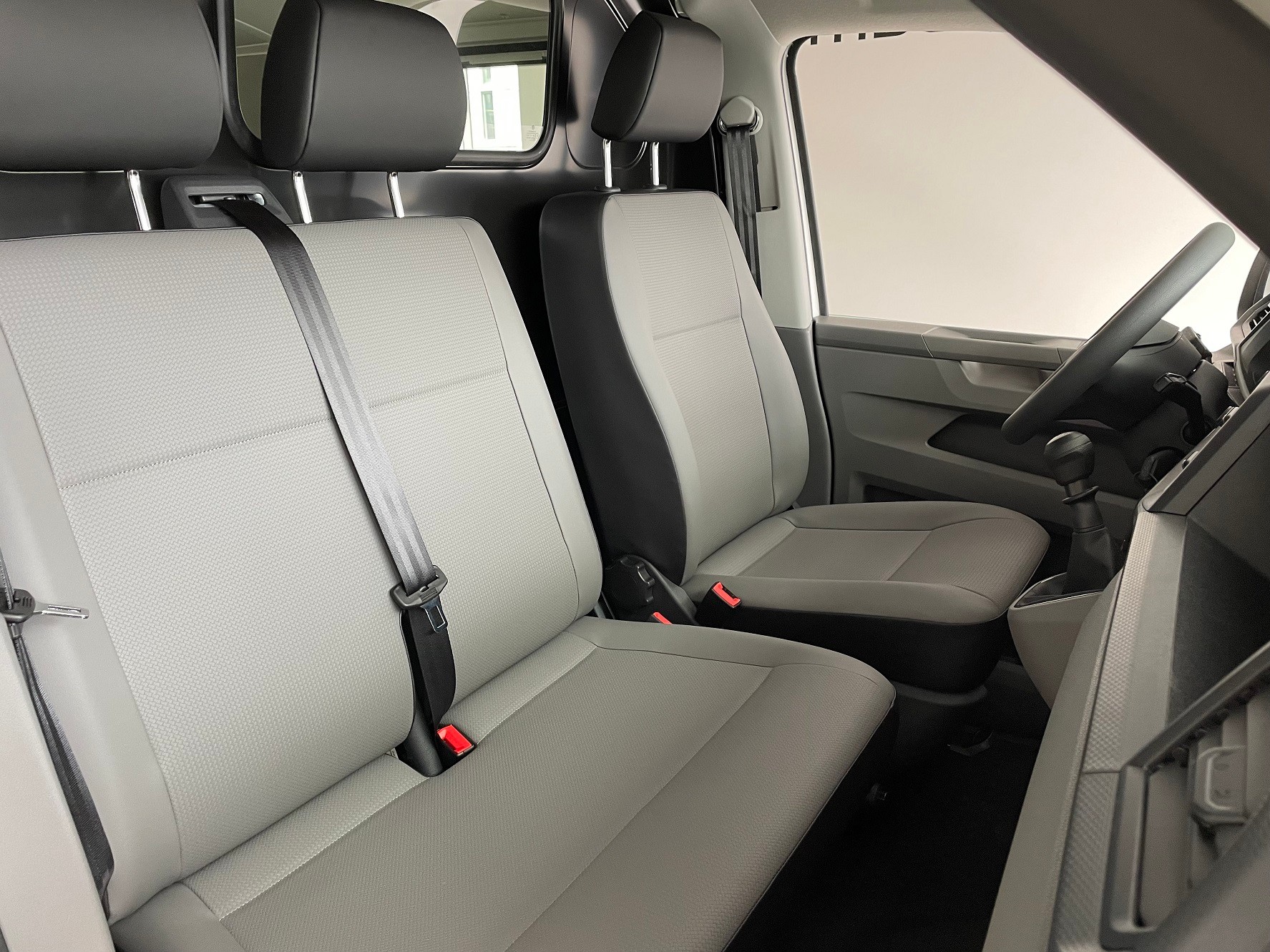 VW T6.1 2.0 TDI-image-8