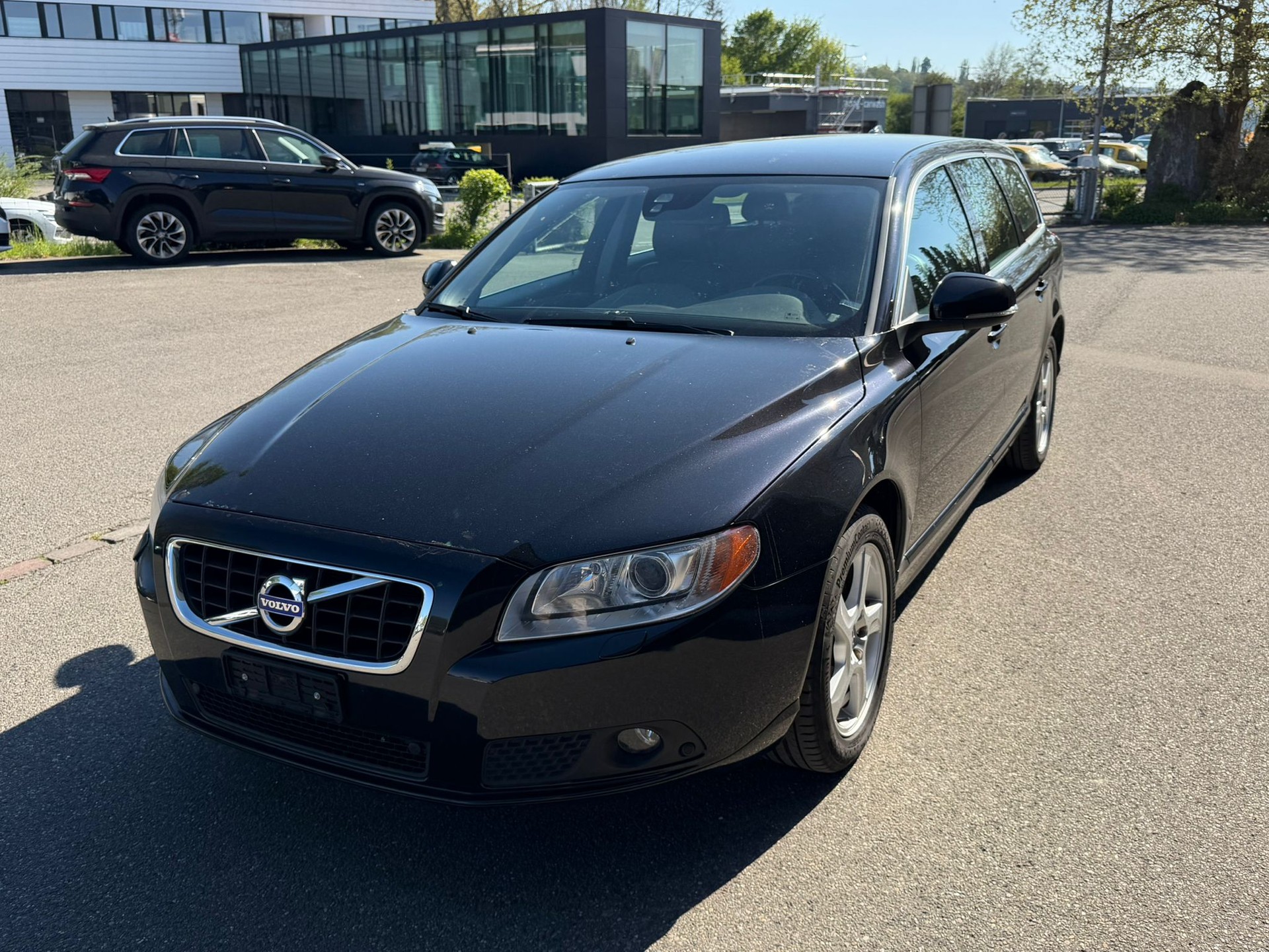 VOLVO V70 D4 AWD Summum Geartronic-image-0
