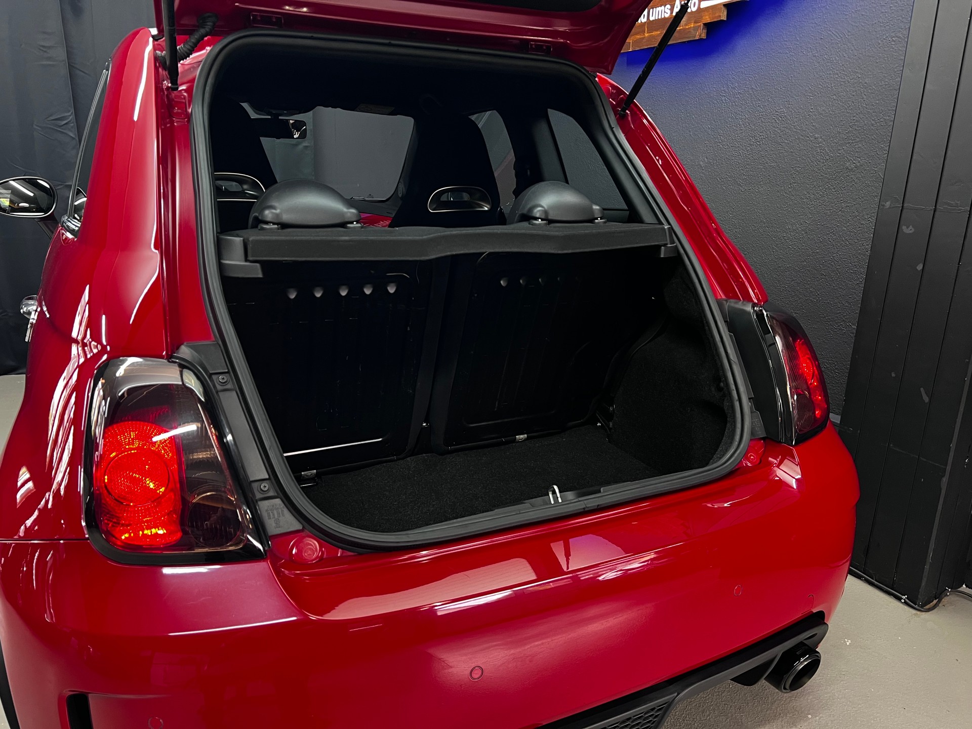 FIAT 500 1.4 16V Turbo Abarth-image-7