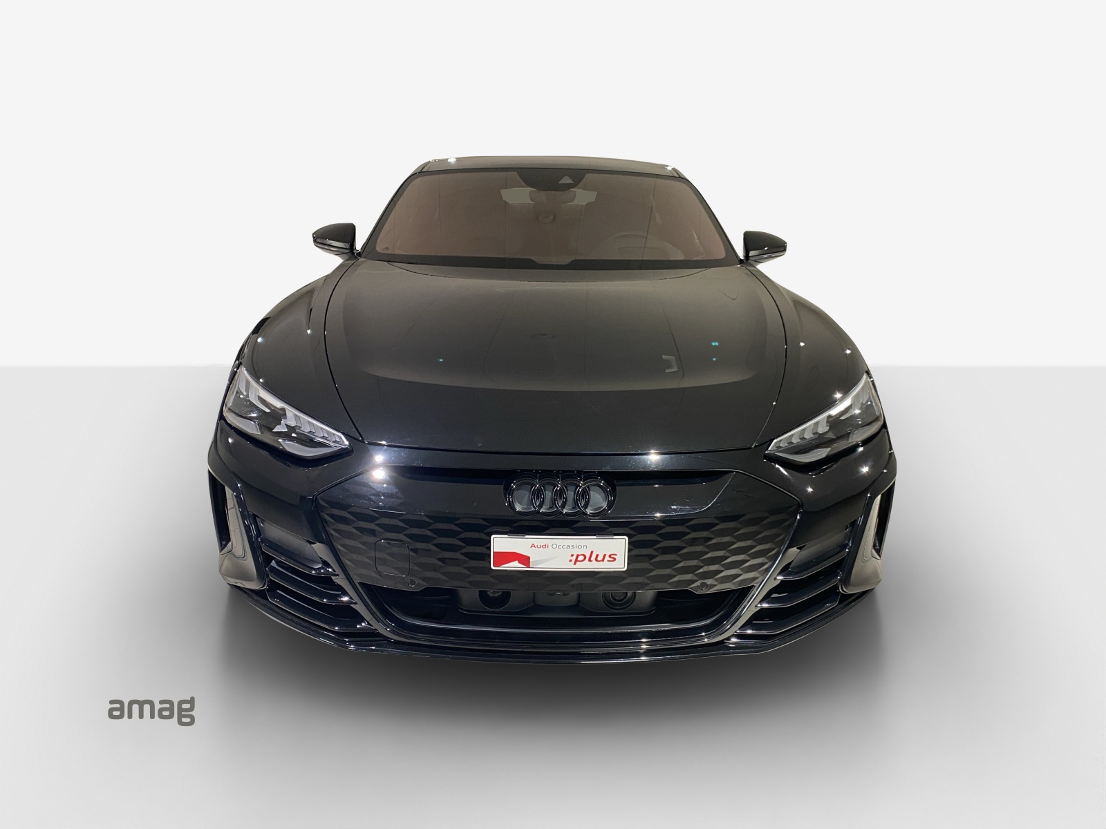 AUDI e-tron GT quattro-image-7