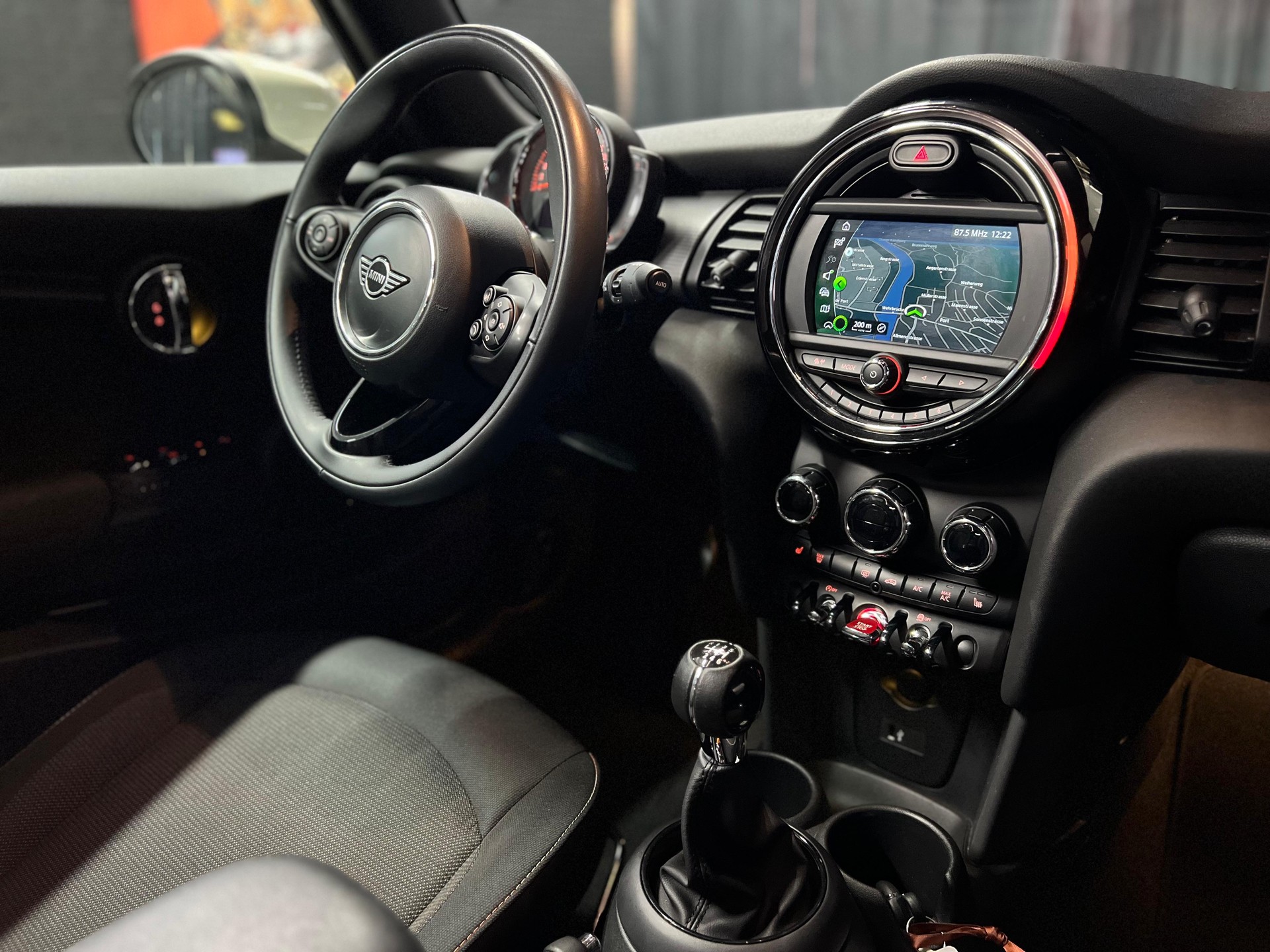 MINI Cooper Brighton Cabriolet-image-10
