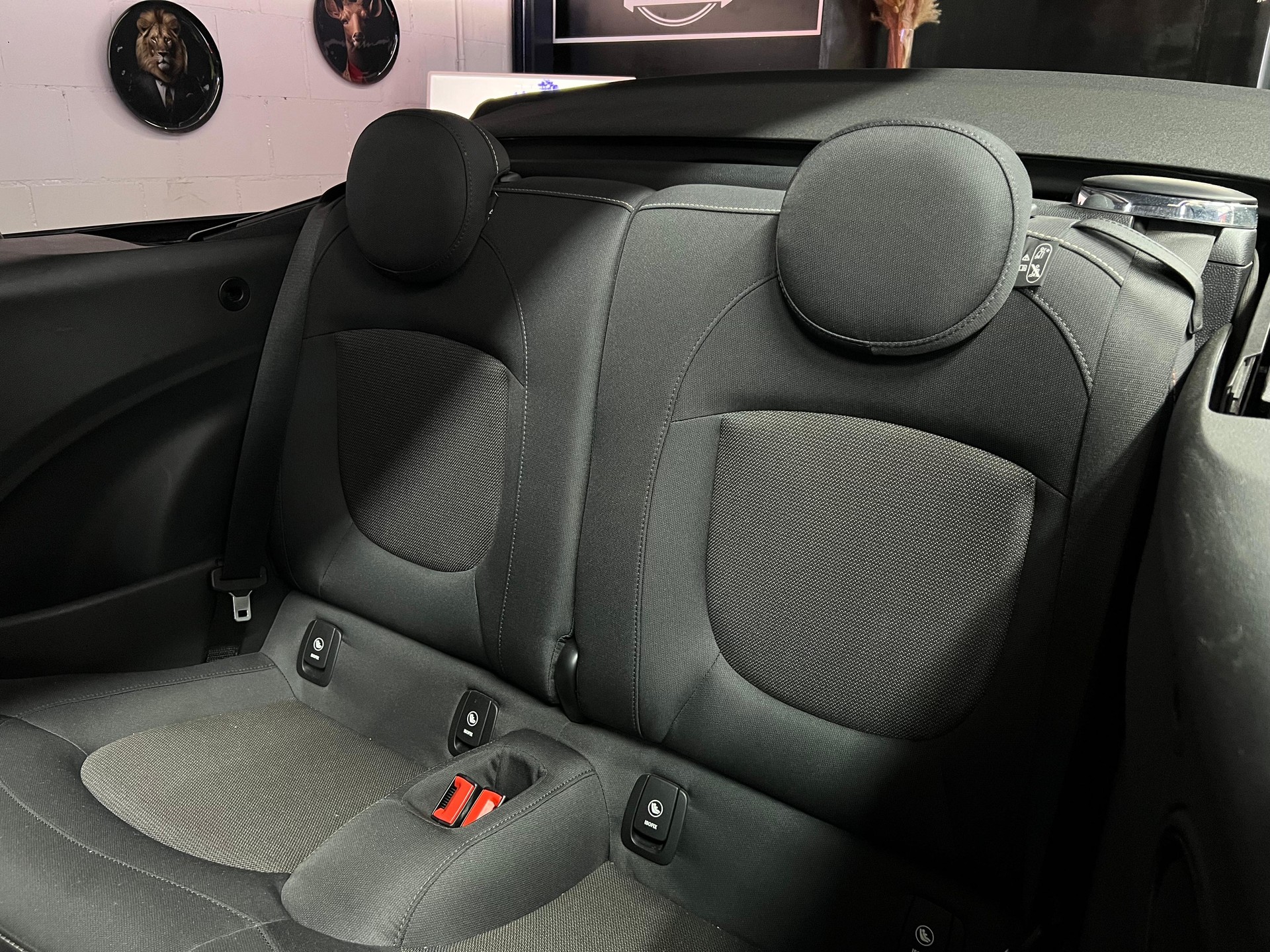 MINI Cooper Brighton Cabriolet-image-13