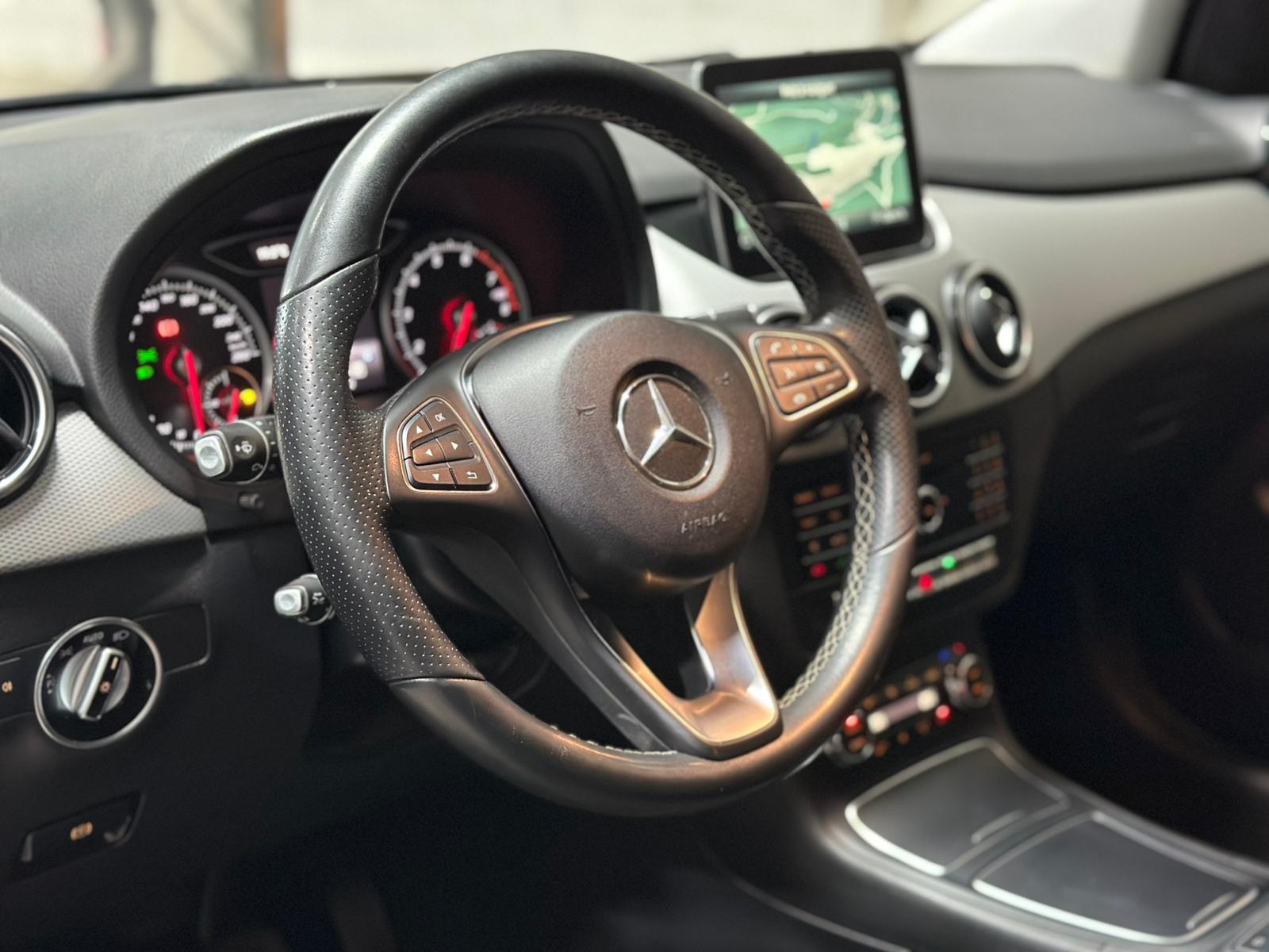 MERCEDES-BENZ B 220 4Matic 7G-DCT-image-15