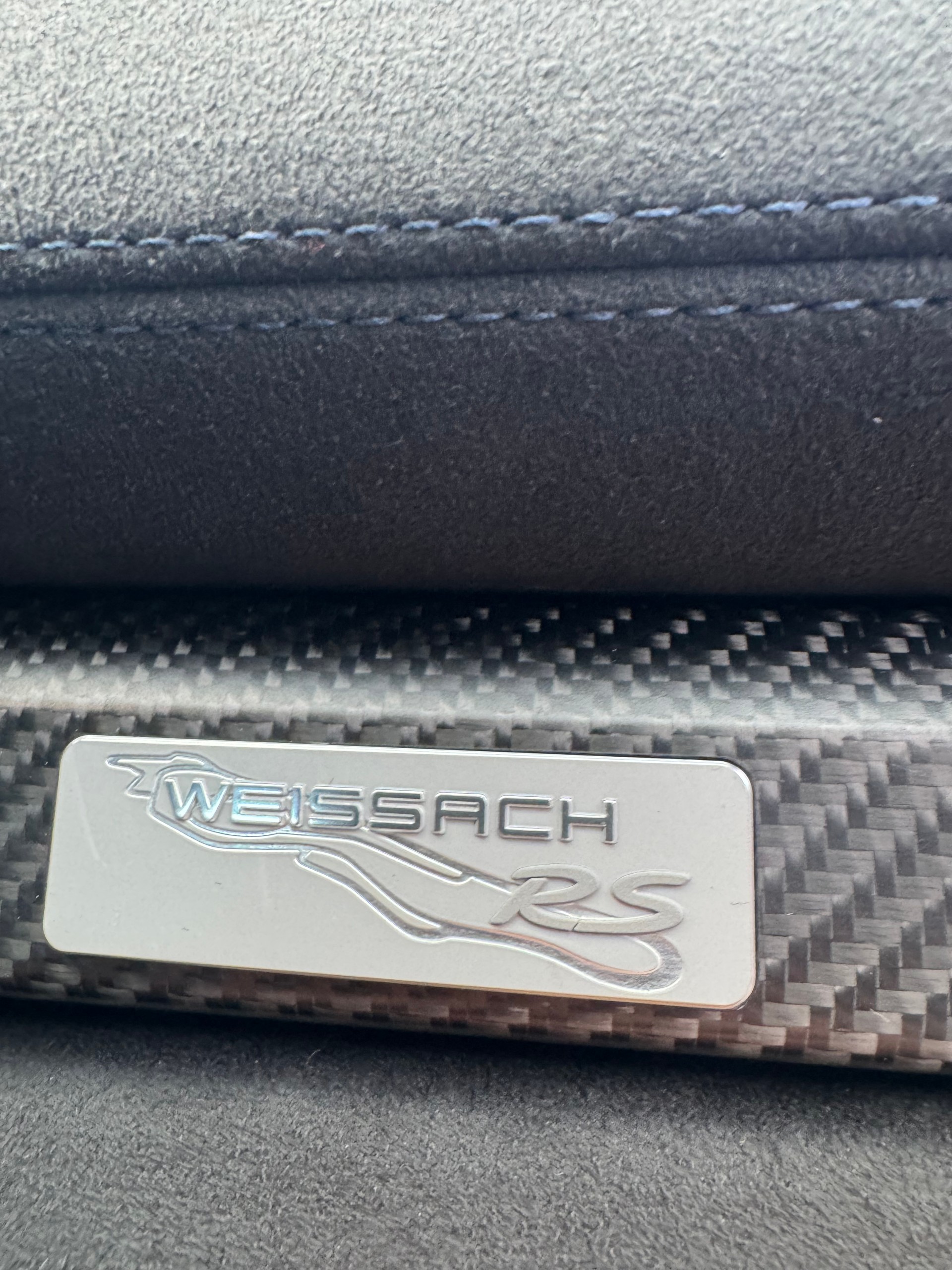 PORSCHE 718 Cayman GT4 RS PDK Weissach (MY25)-image-9