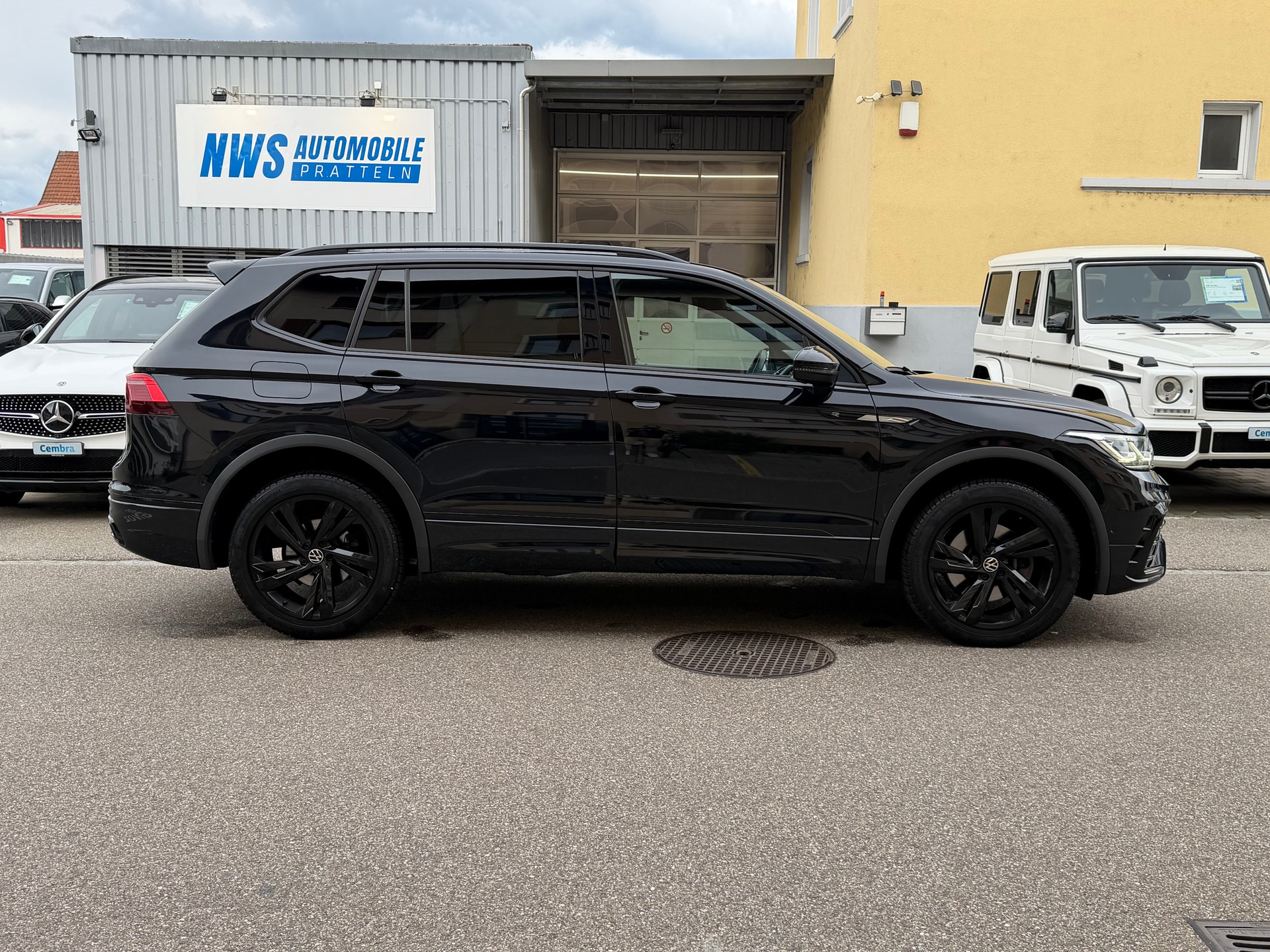 VW Tiguan Allspace 2.0 TDI SCR R-Line 4Motion DSG **200PS**-showroom-element-2
