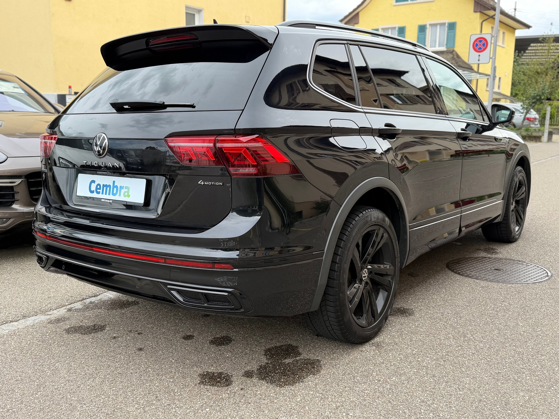 VW Tiguan Allspace 2.0 TDI SCR R-Line 4Motion DSG **200PS**-showroom-element-3