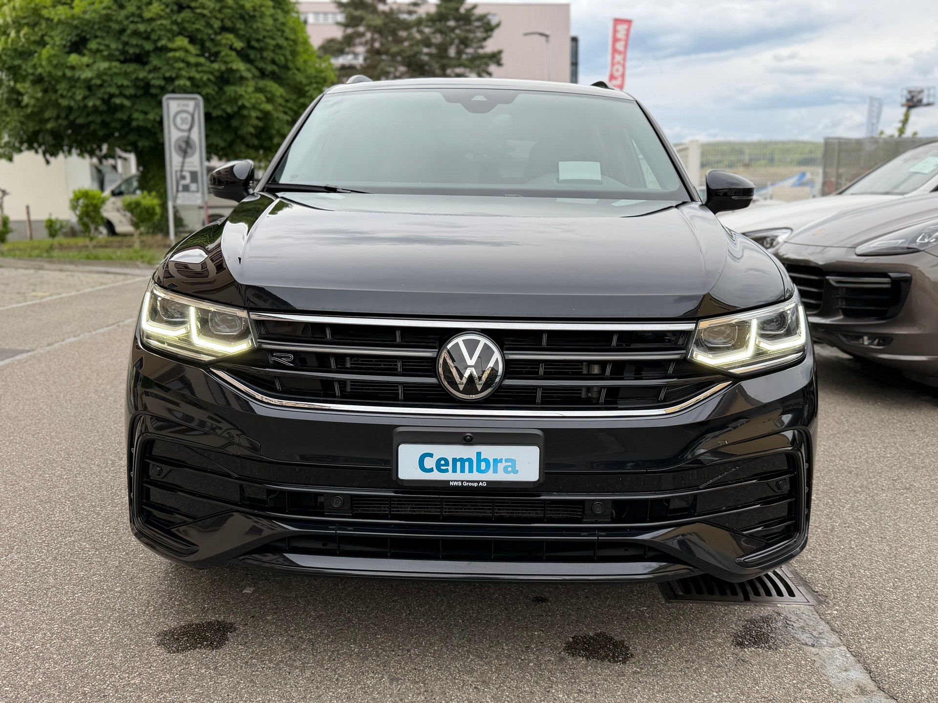 VW Tiguan Allspace 2.0 TDI SCR R-Line 4Motion DSG **200PS**-showroom-element-1