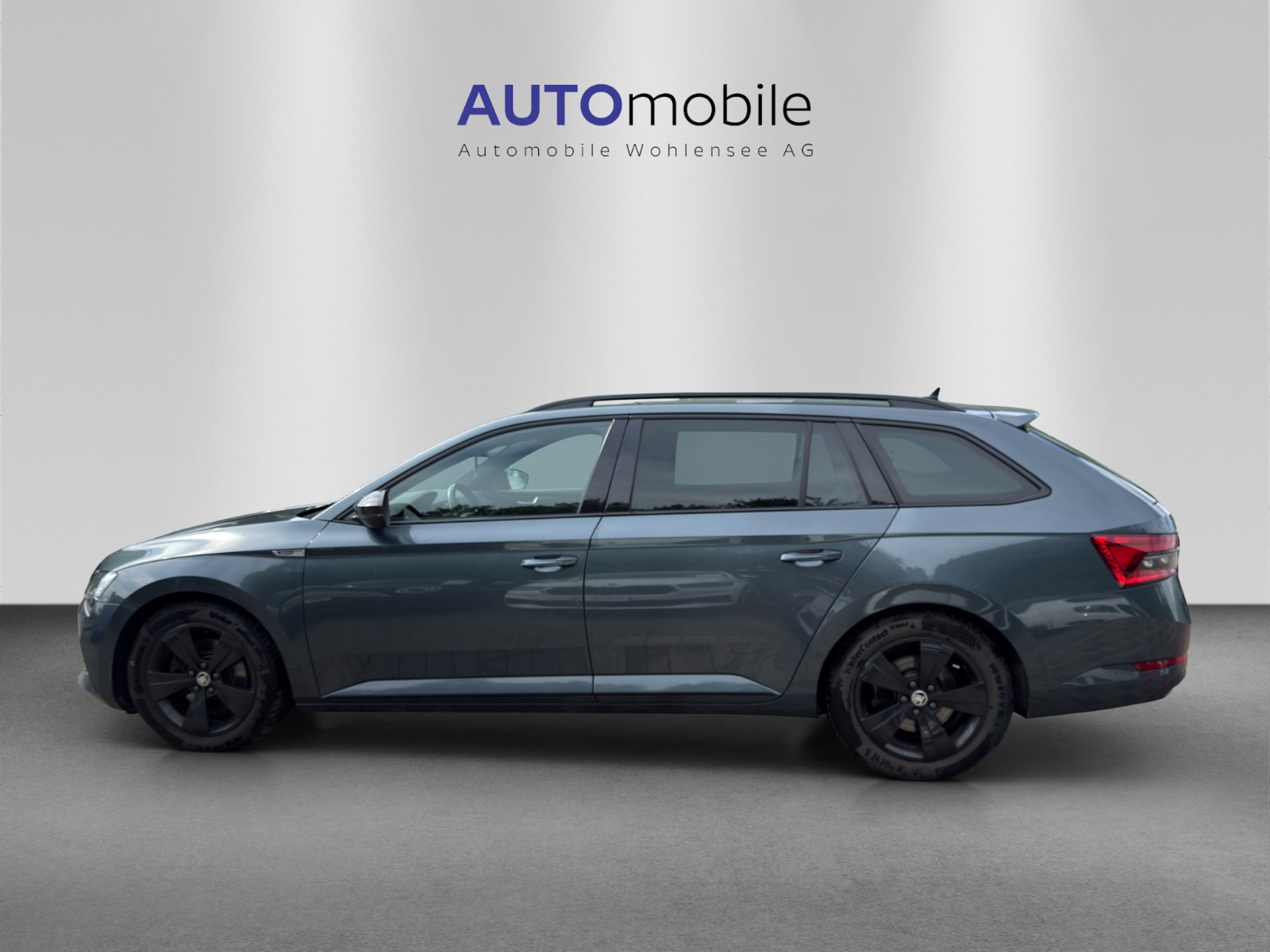 SKODA Superb Combi 2.0 TDi SportLine 4x4 DSG-image-0