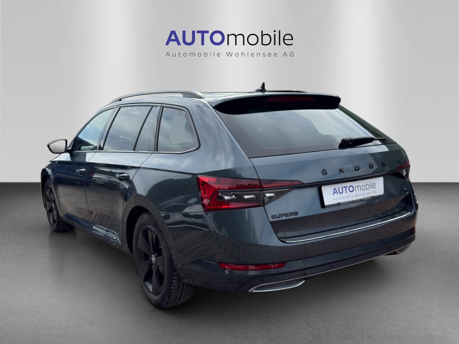 SKODA Superb Combi 2.0 TDi SportLine 4x4 DSG-image-6