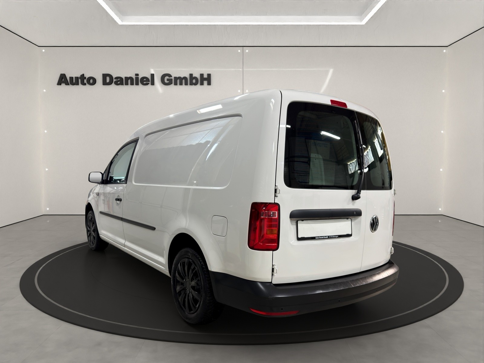 VW Caddy Maxi 1.4TSI BMT DSG ( Mit Regale )-image-7