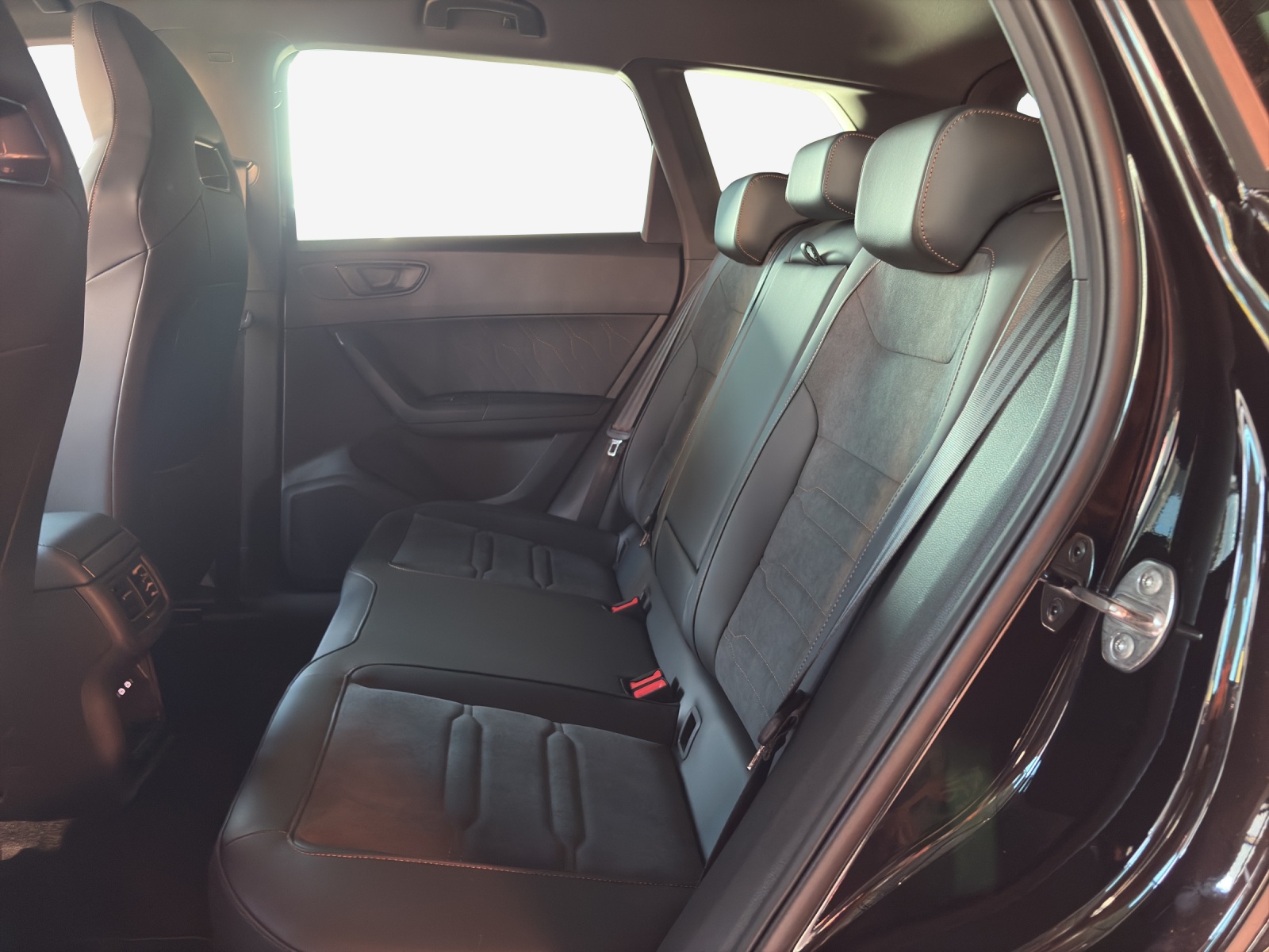 CUPRA Ateca 2.0TSI 4Drive DSG-image-11